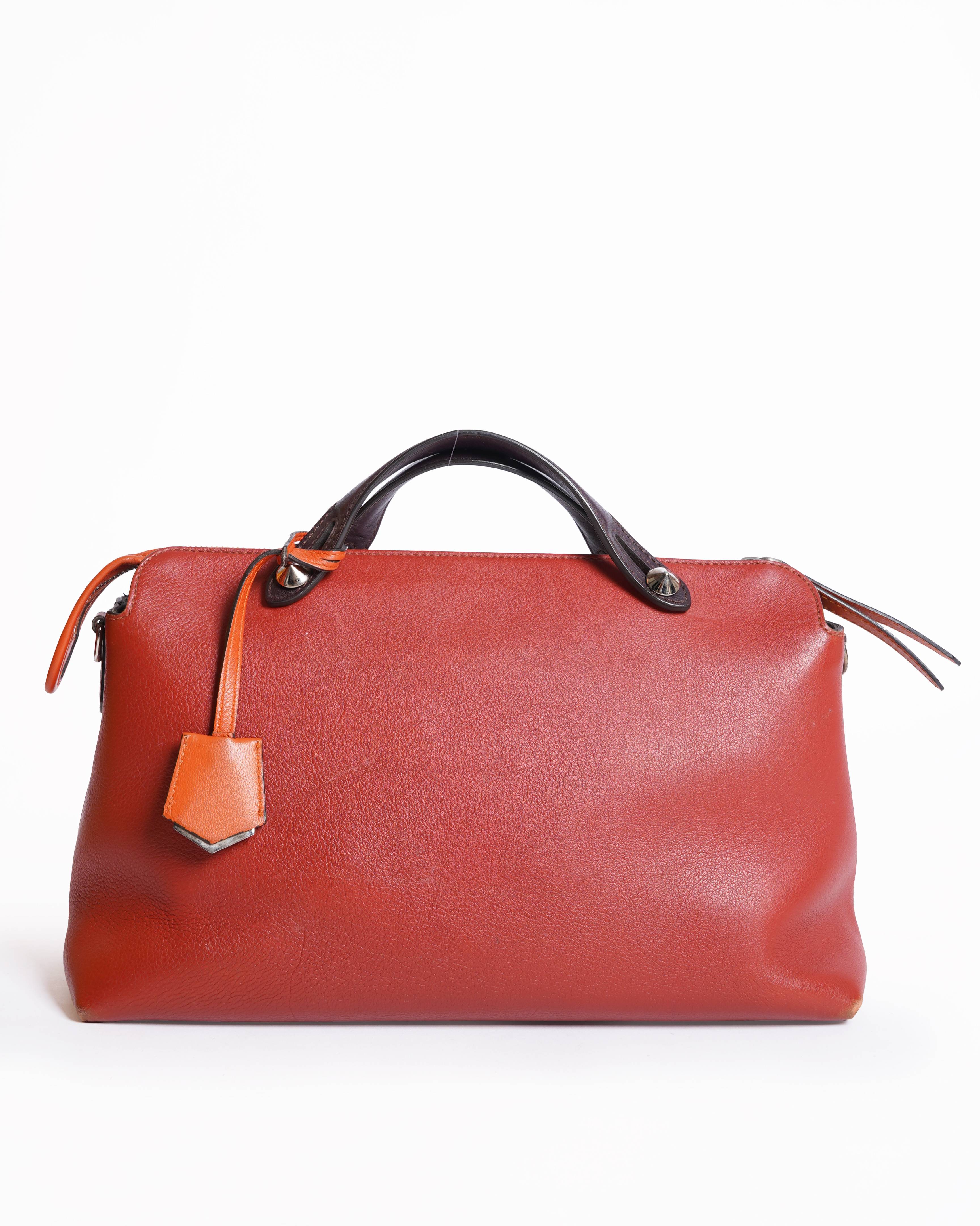 Fendi 
Leather Rust Shoulder Bag