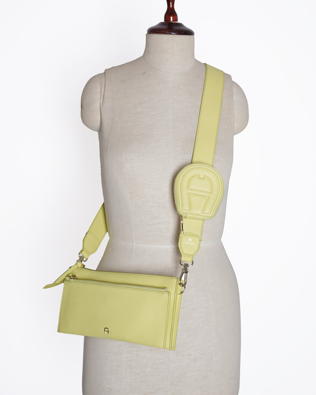 New Aigner Crossbody bag in Lime green