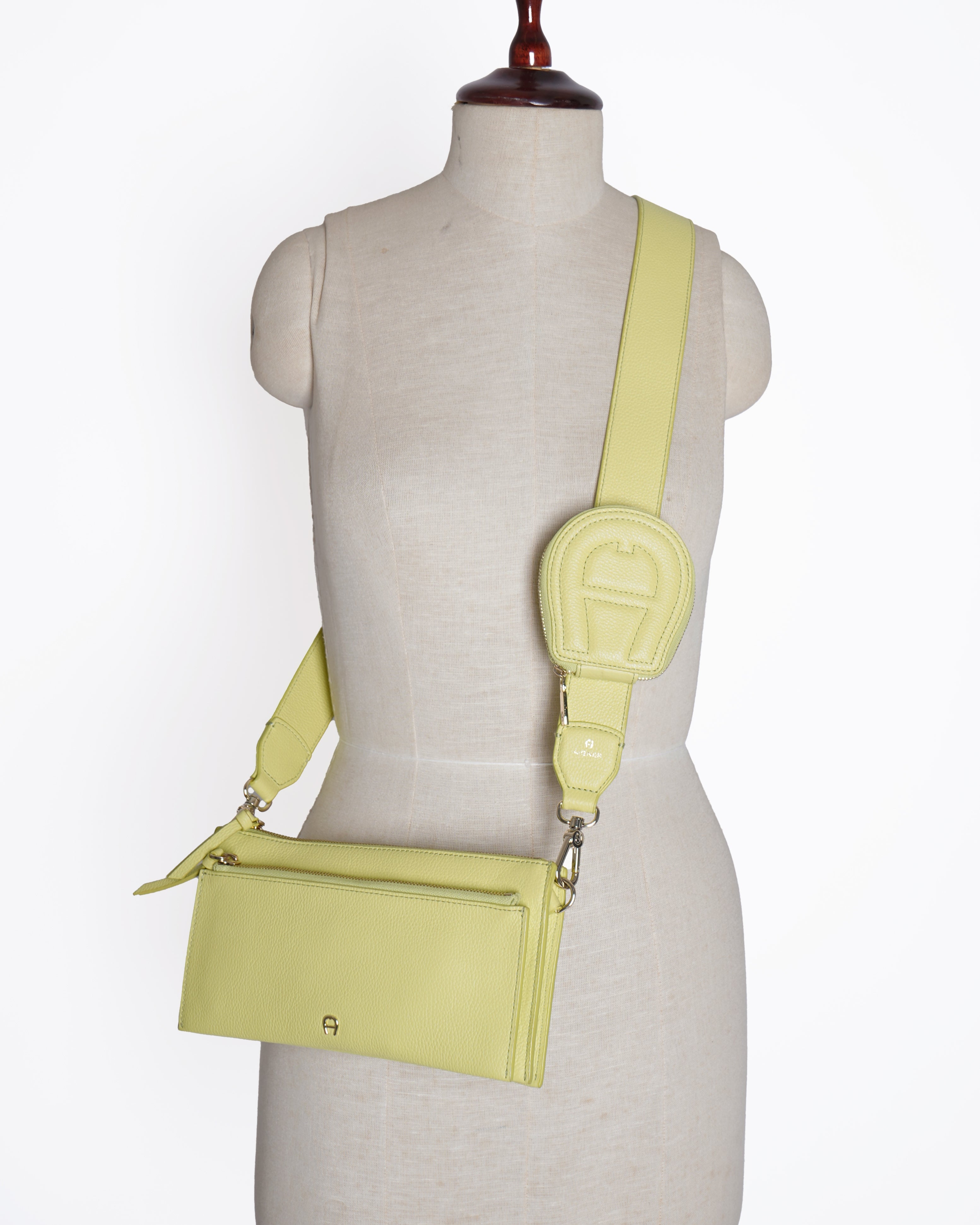 New Aigner Crossbody bag in Lime green