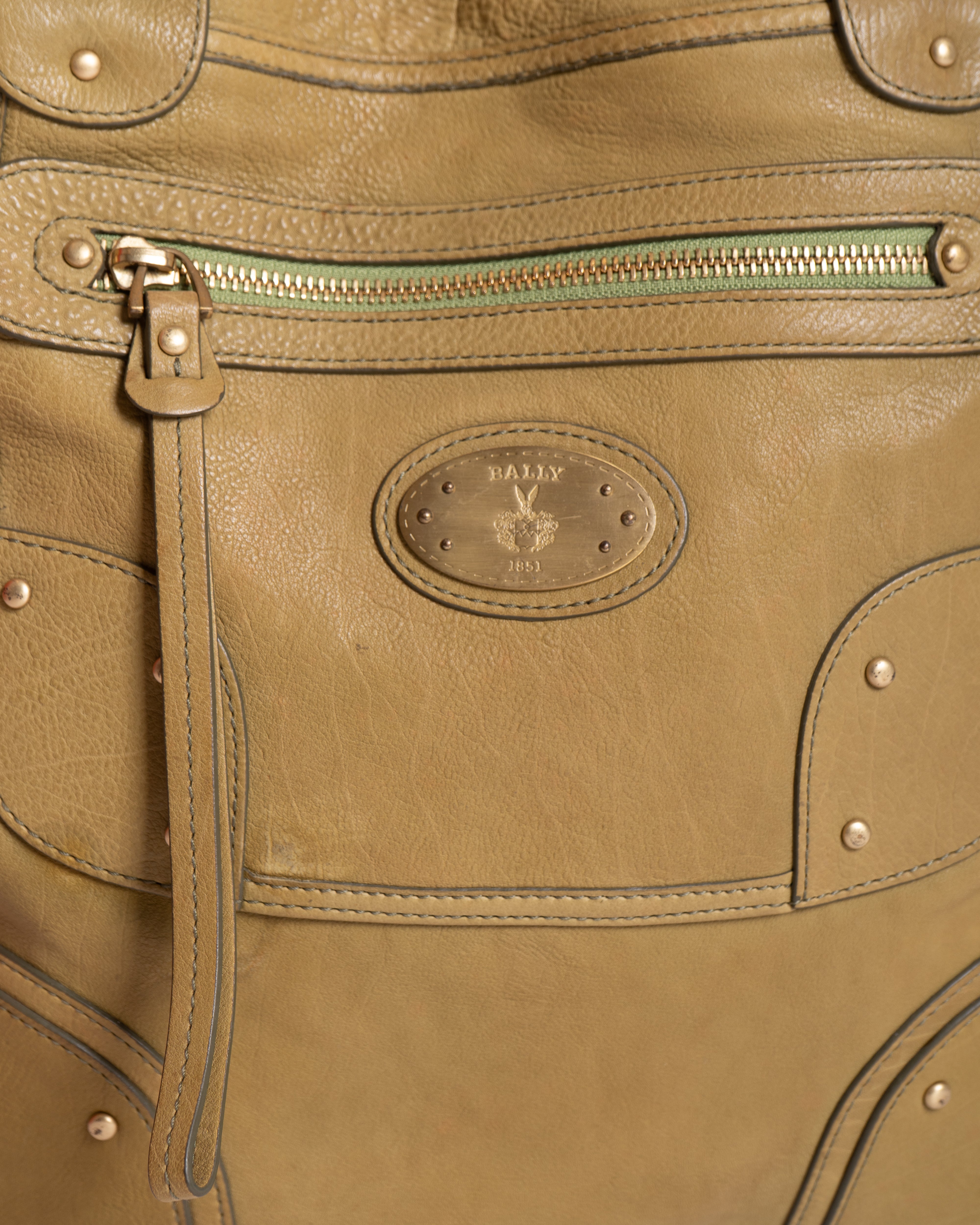 Bally Leather Handbag in Olive Green