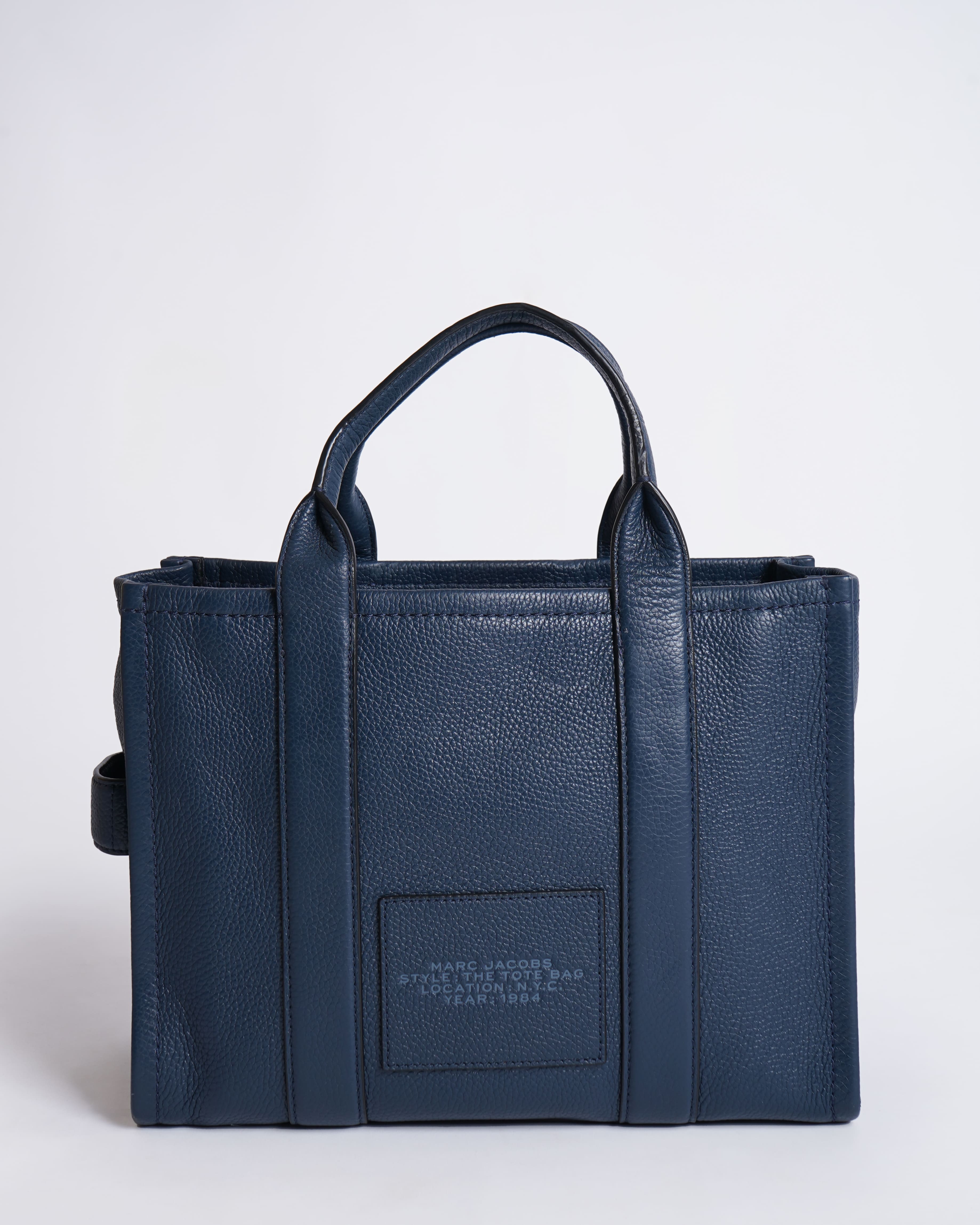 Marc Jacobs the medium tote bag