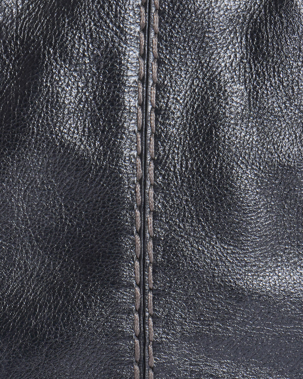 Tod's black pebbled leather classic tote bag