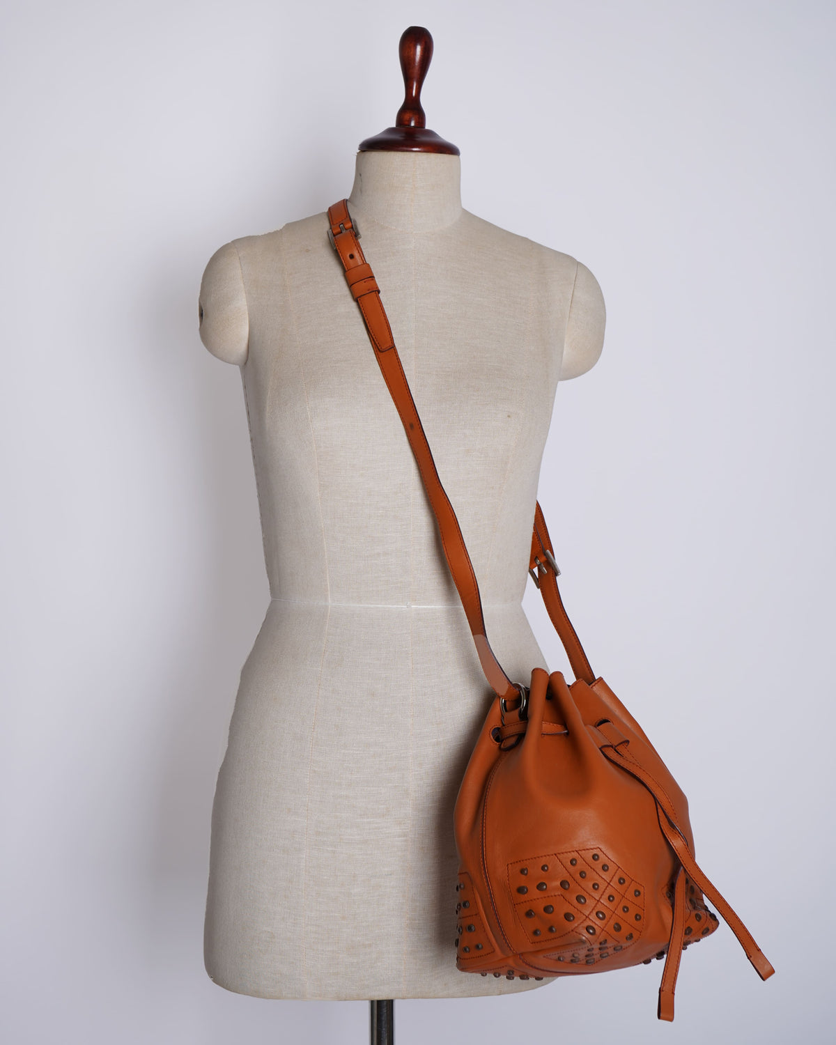 Tod's Bucket Bag in Tan