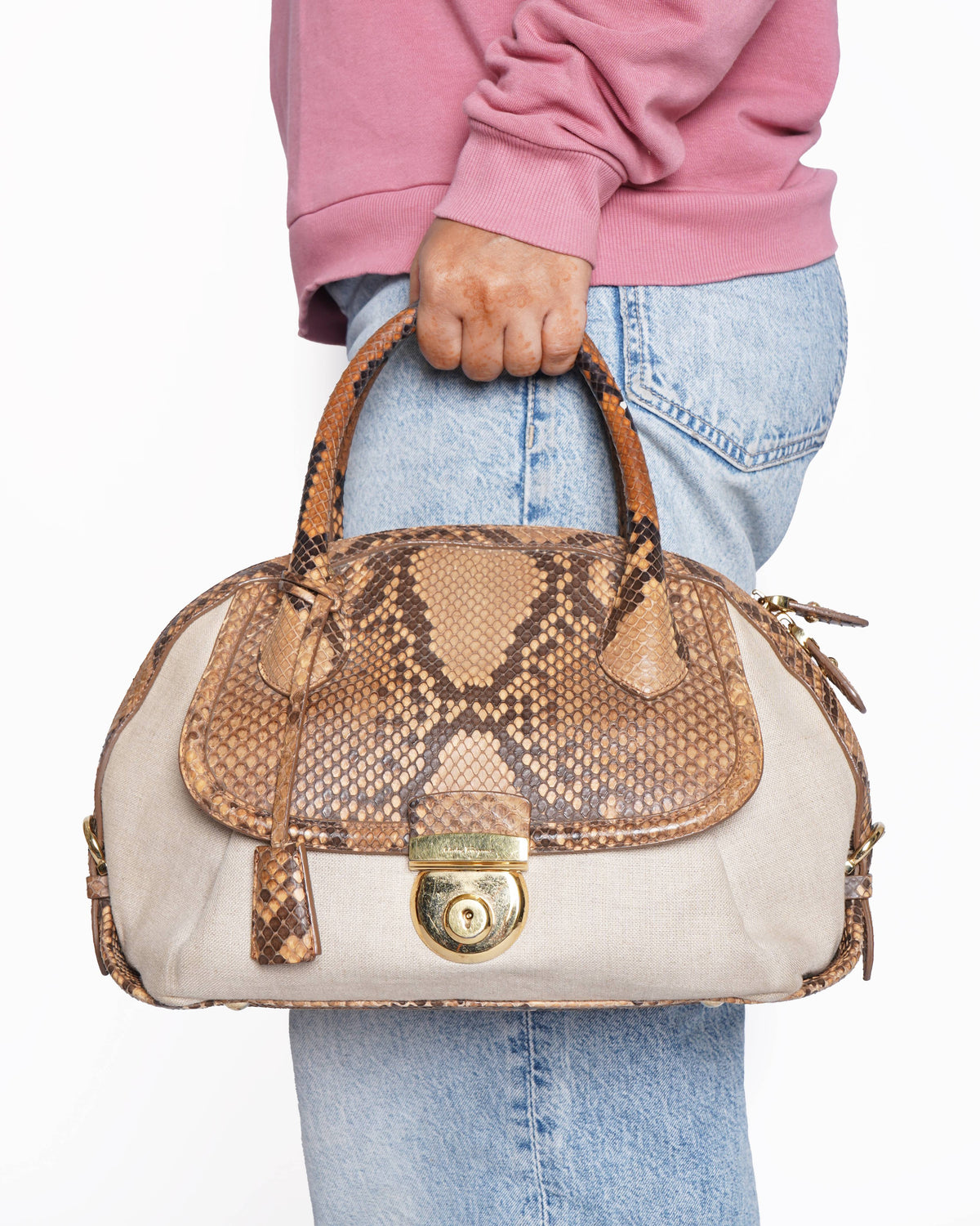 Salvatore Ferragamo 
Fiamma handbag