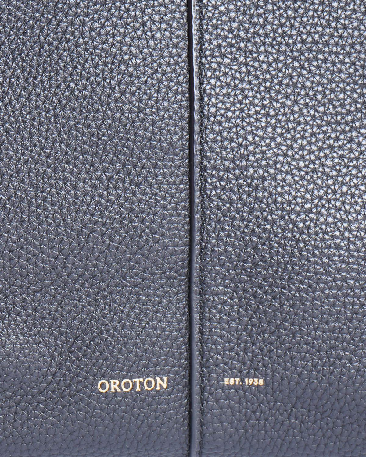 Oroton Shoulder Bag in Black