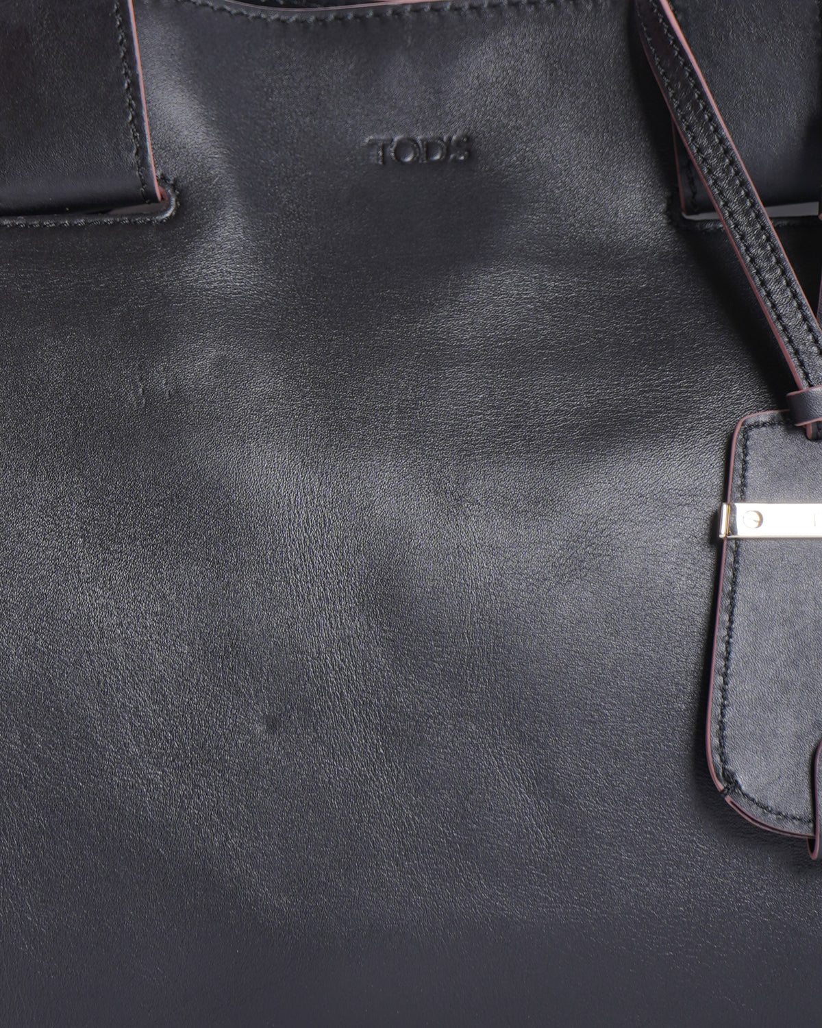 Tod's black leather shoulder tote bag