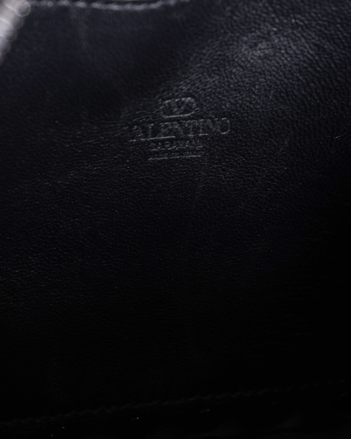 New Valentino Garavani Grained Rockstud Leather Crossbody Bag