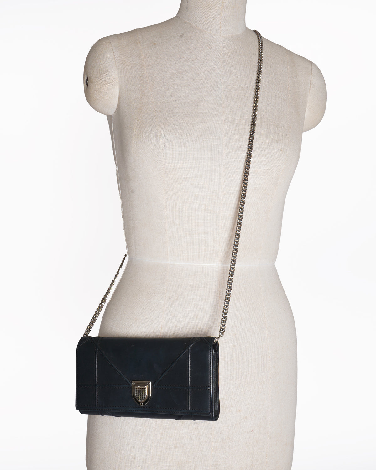 Christian Dior Leather Diorama Wallet On Chain