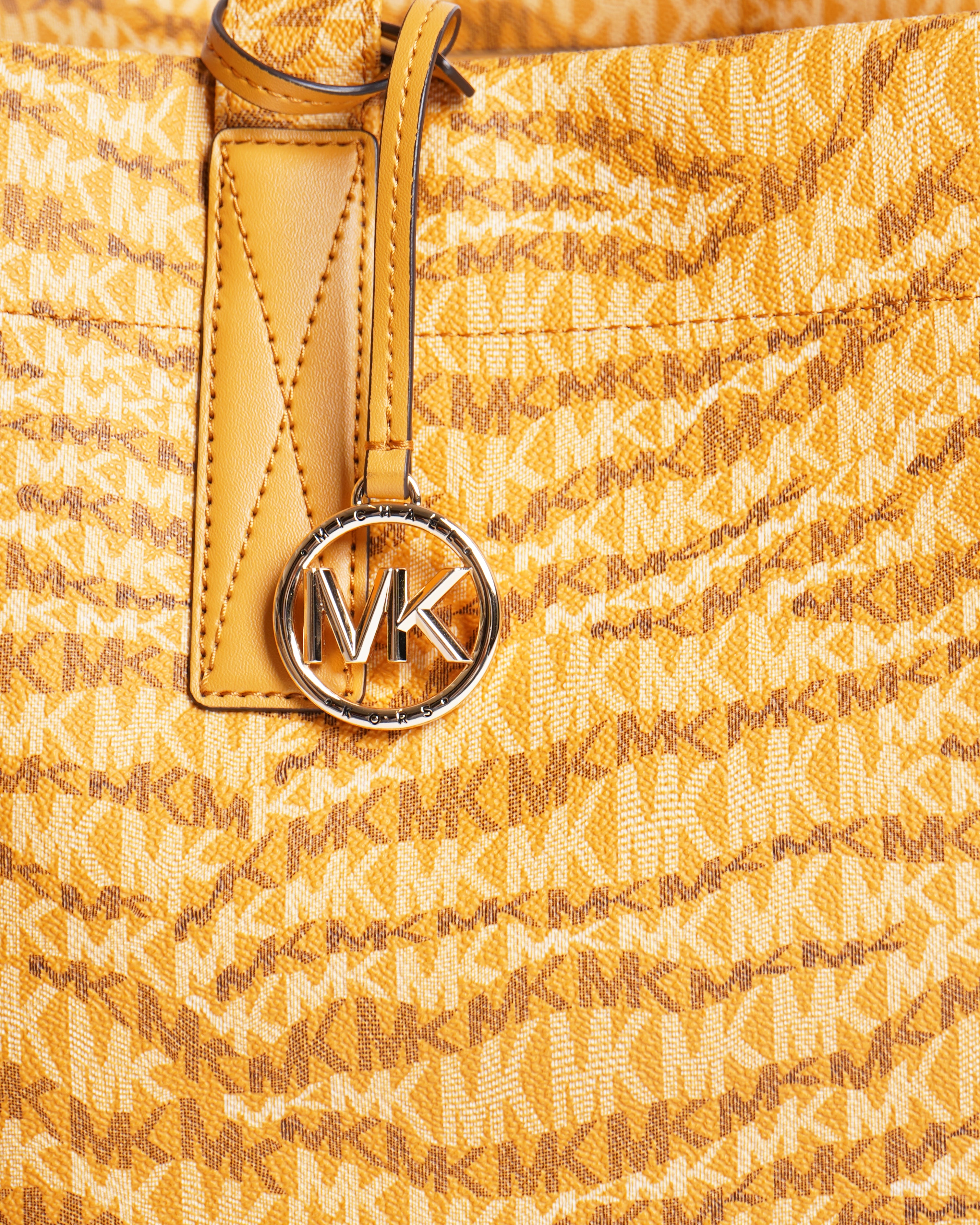 Michael Kors Jet Set Tote In Yellow