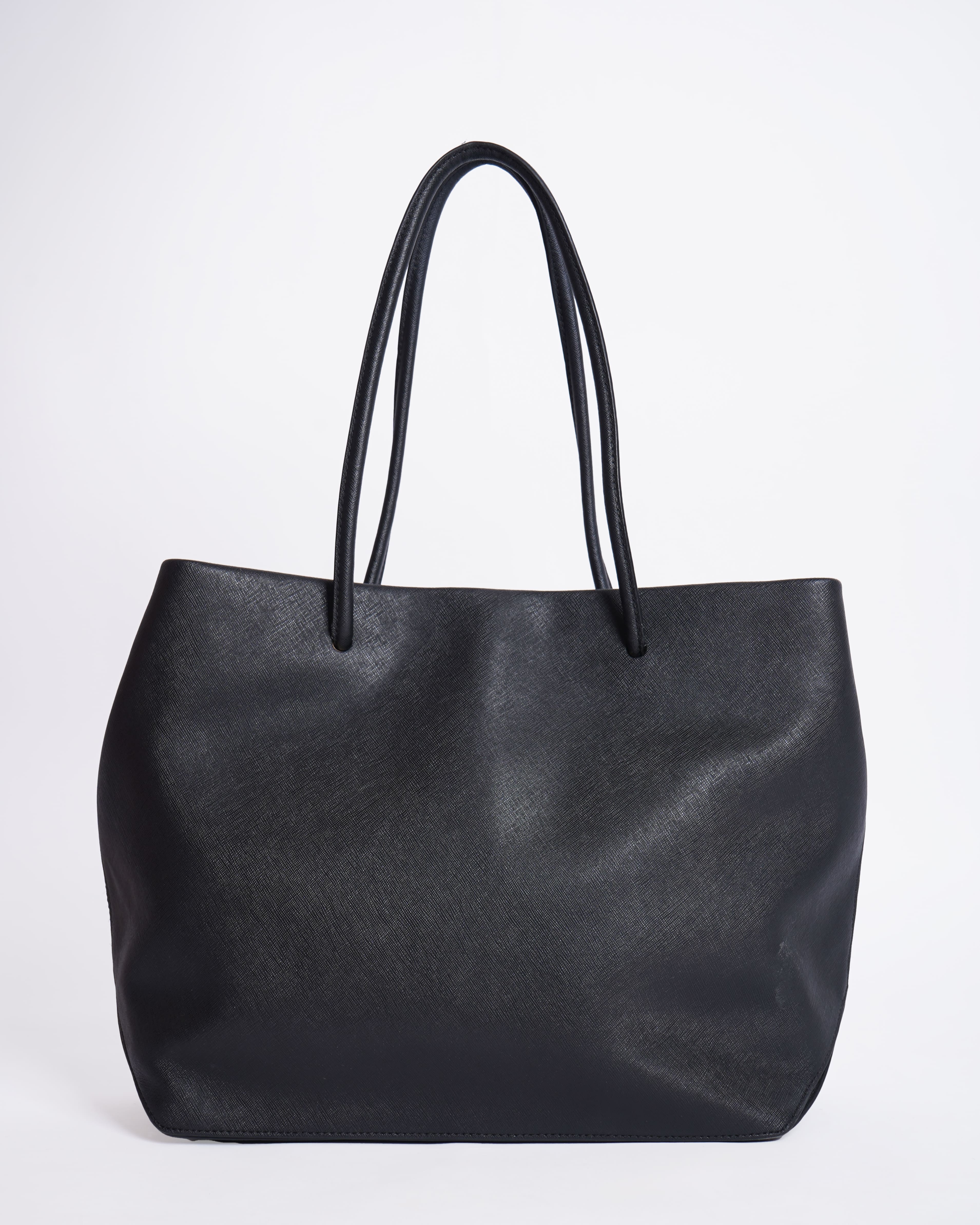 Marc Jacob Logo Shopper East West Black Saffiano Leather Bag