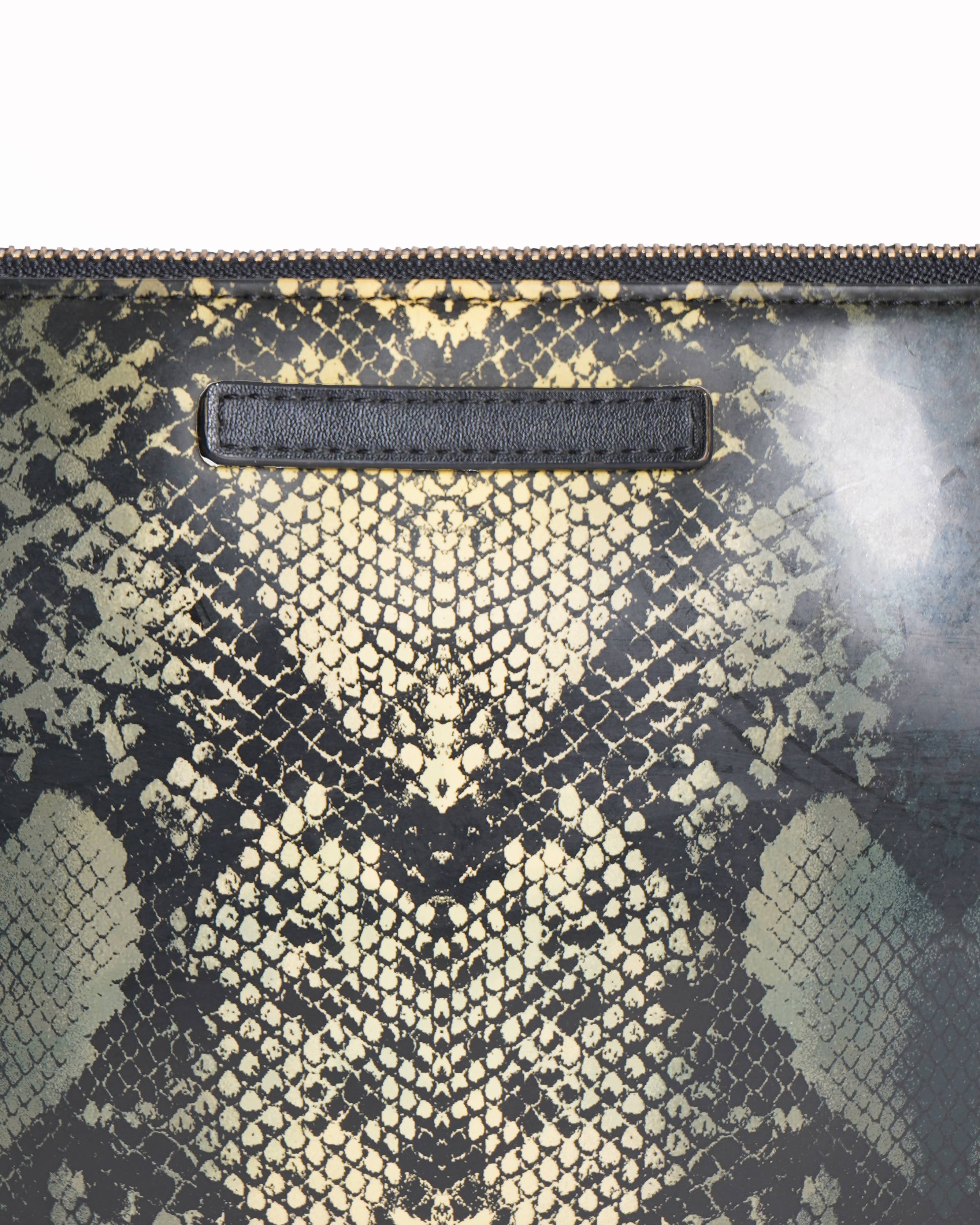 Marc jacobs snake embossed clutch