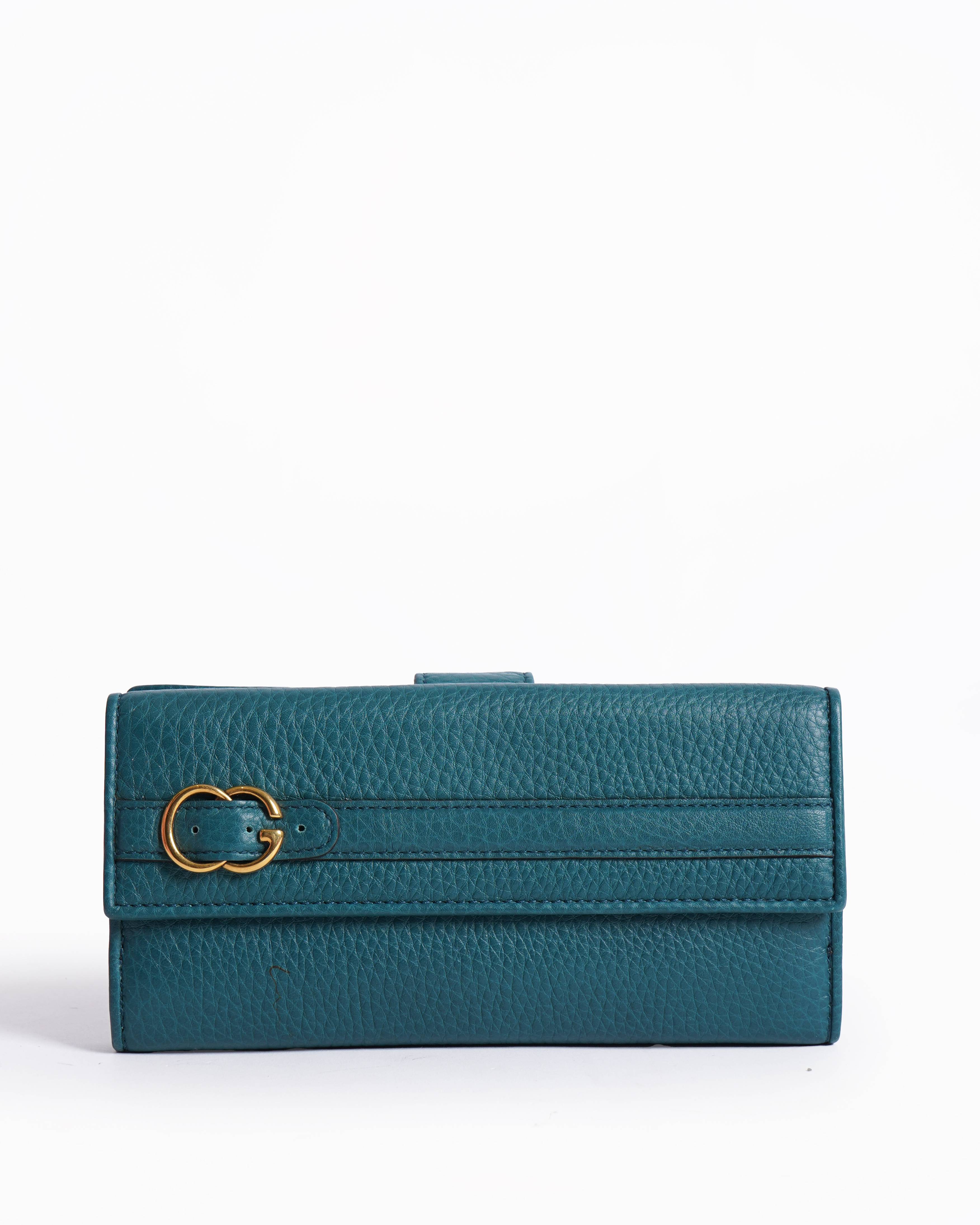 Gucci gg continental wallet in teal green