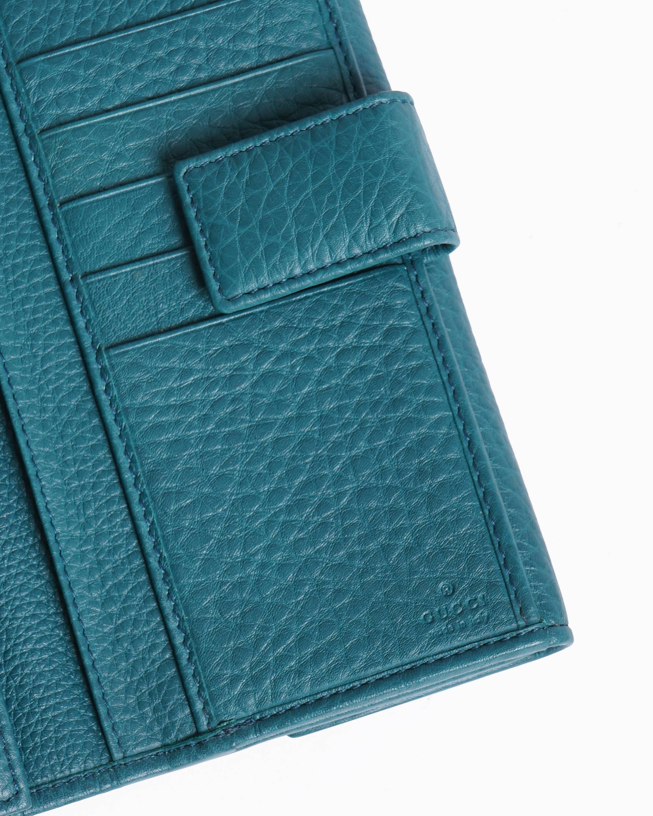 Gucci gg continental wallet in teal green