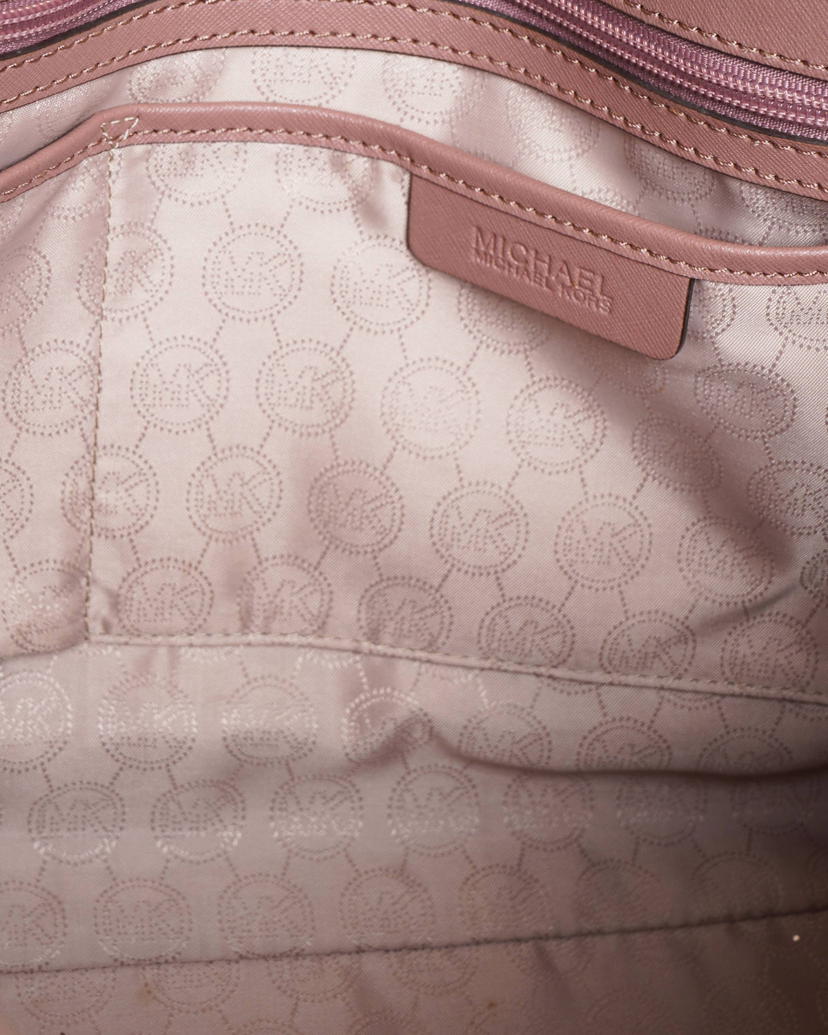Michael Kors Handbag in Dusty Pink
