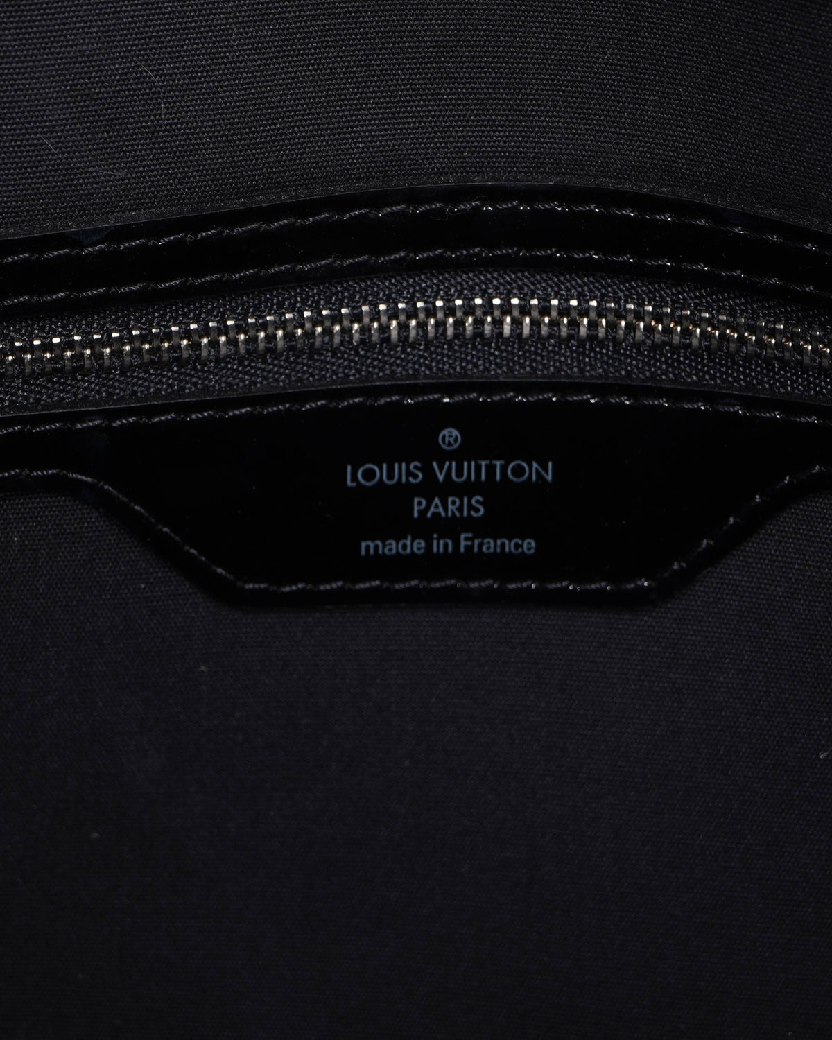 Louis vuitton brea mm handbag in black epi leather