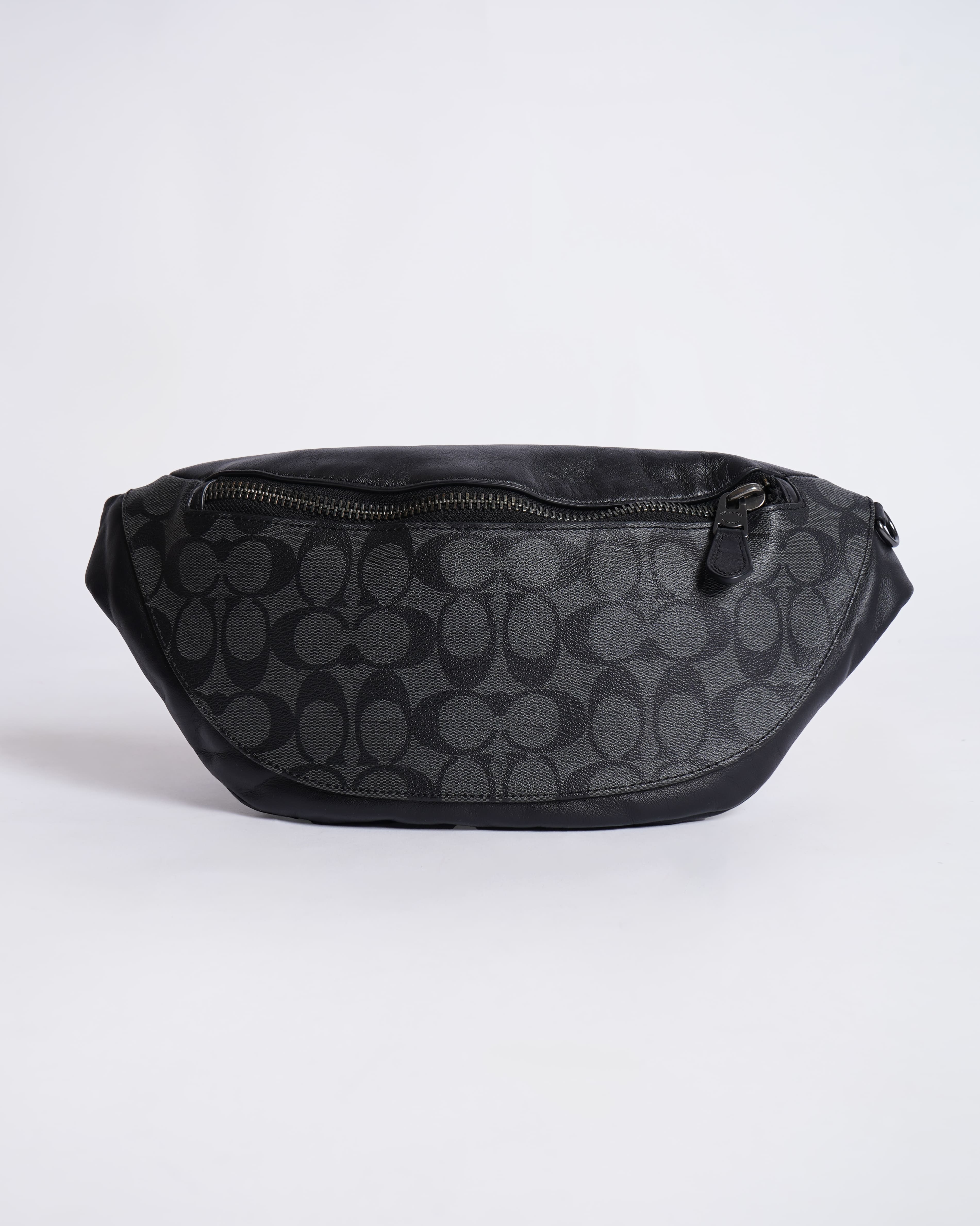 Coach belt bag black signature