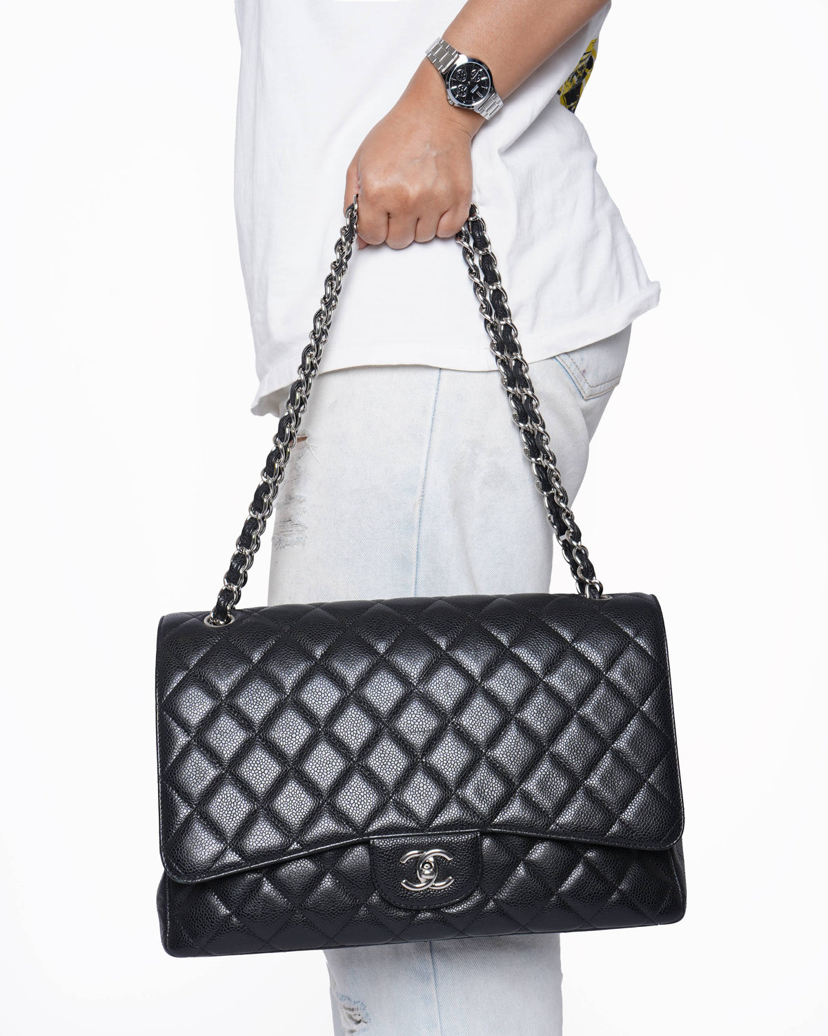 Chanel Timeless Classic Leather Jumbo Shoulder Bag In Black