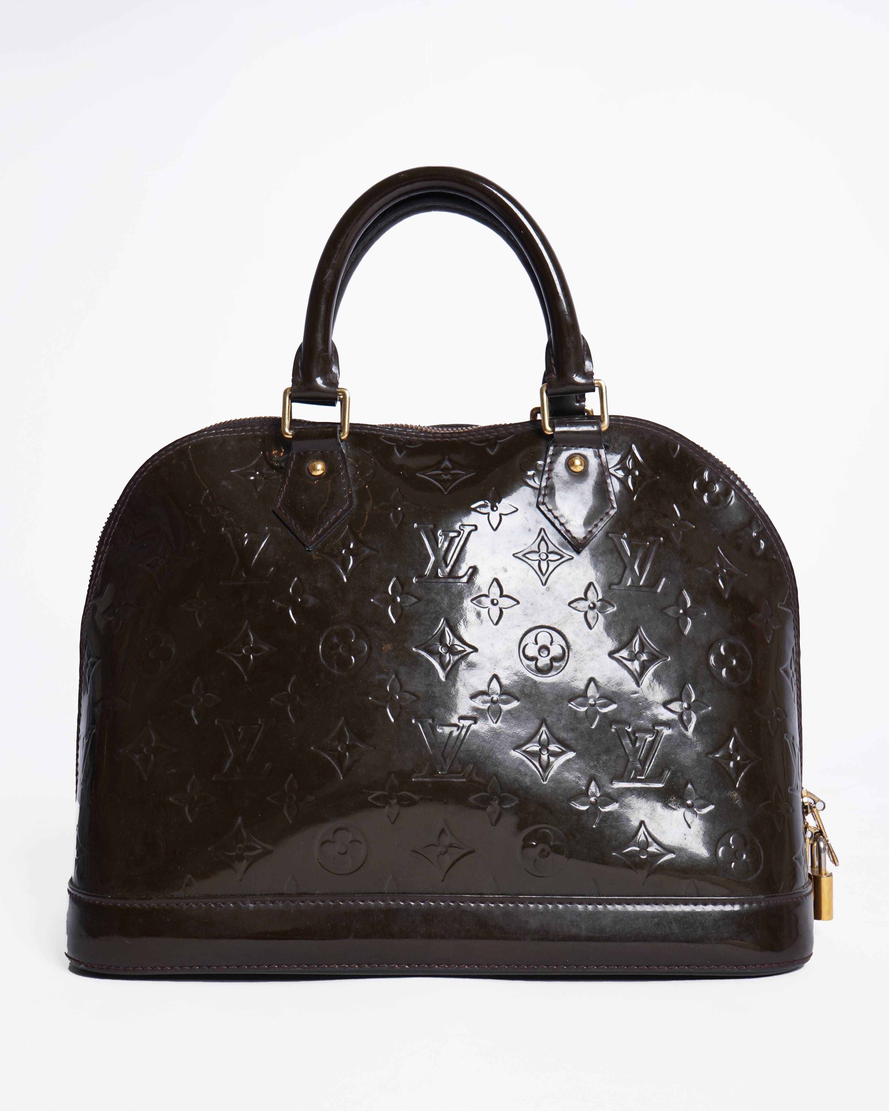 Louis Vuitton GM vernis amarante handbag