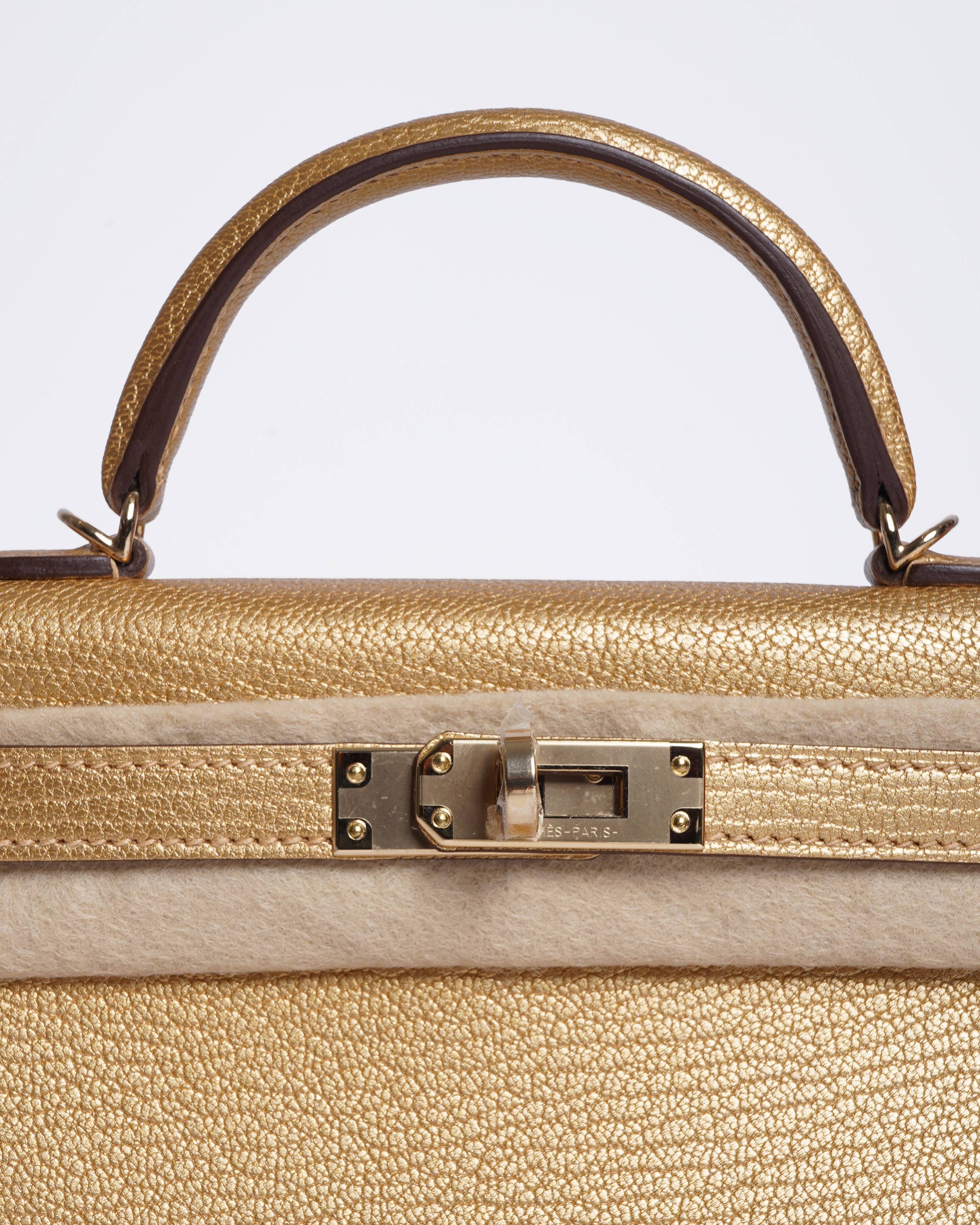 New Hermès Mini Kelly Dore Limited Edition Metallic Gold Chevre Chamkilight 20 Premabrass Hardware
