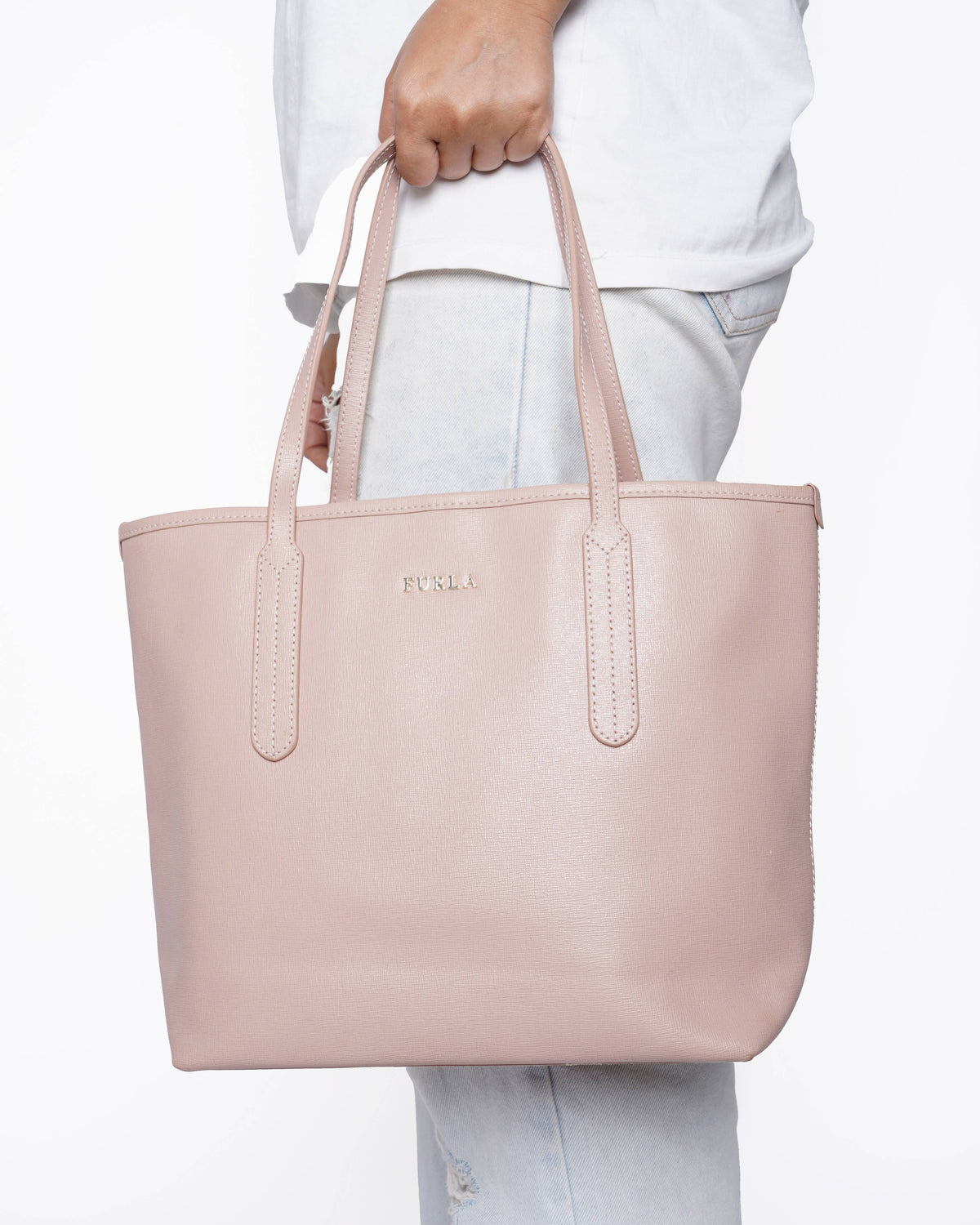 Furla Large Ariana Saffiano Tote Bag