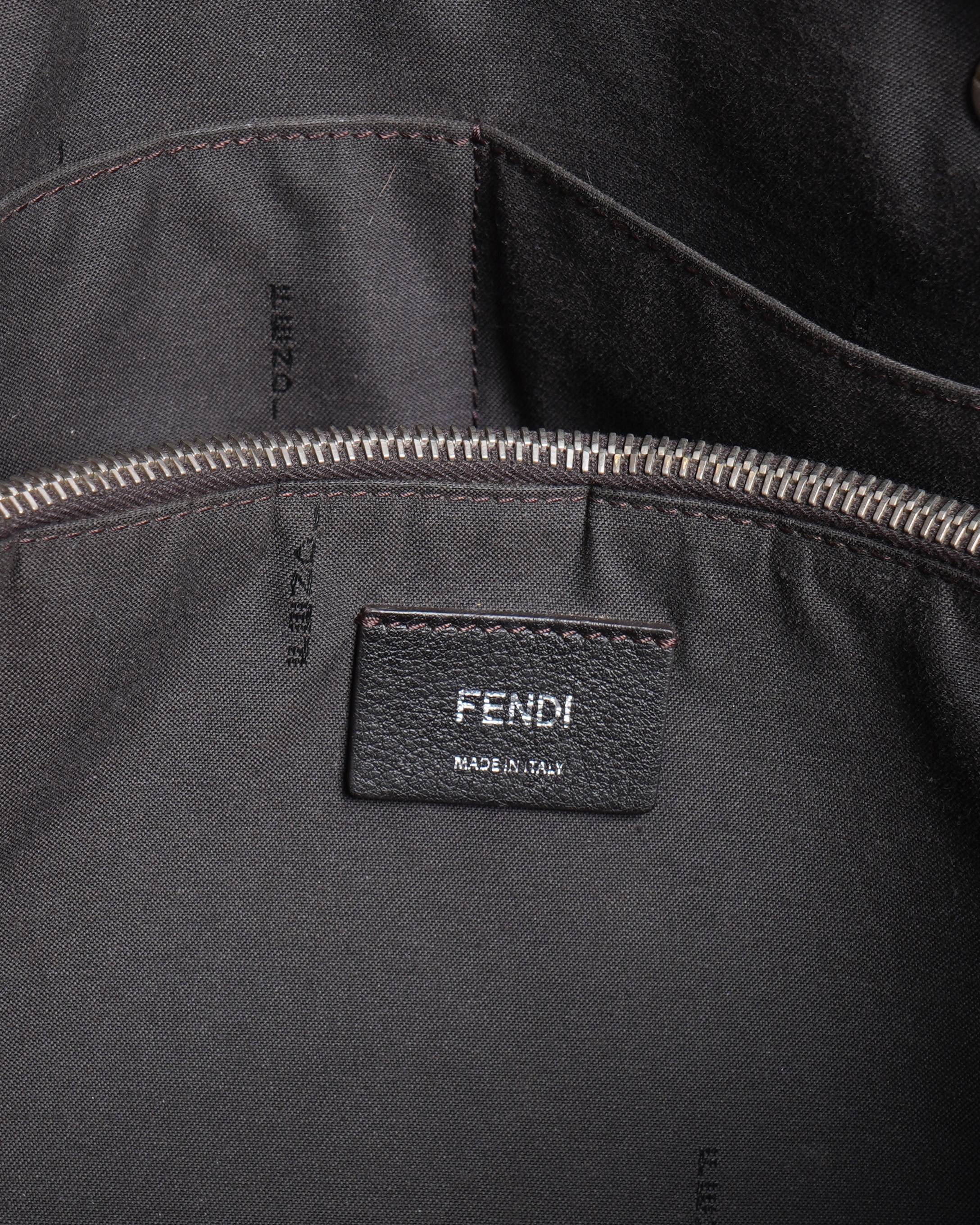 Fendi 
Leather Rust Shoulder Bag