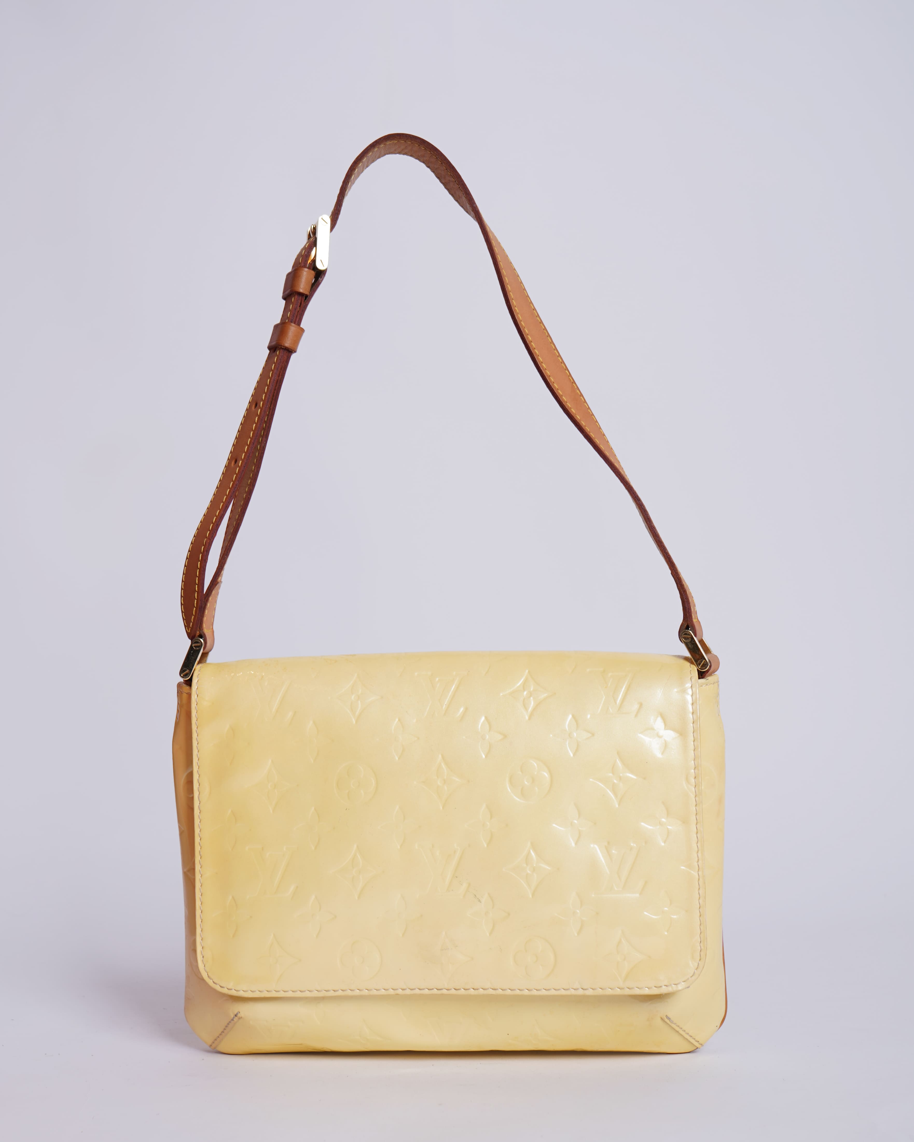 LOUIS VUITTON Vernis Thompson Street Shoulder Bag