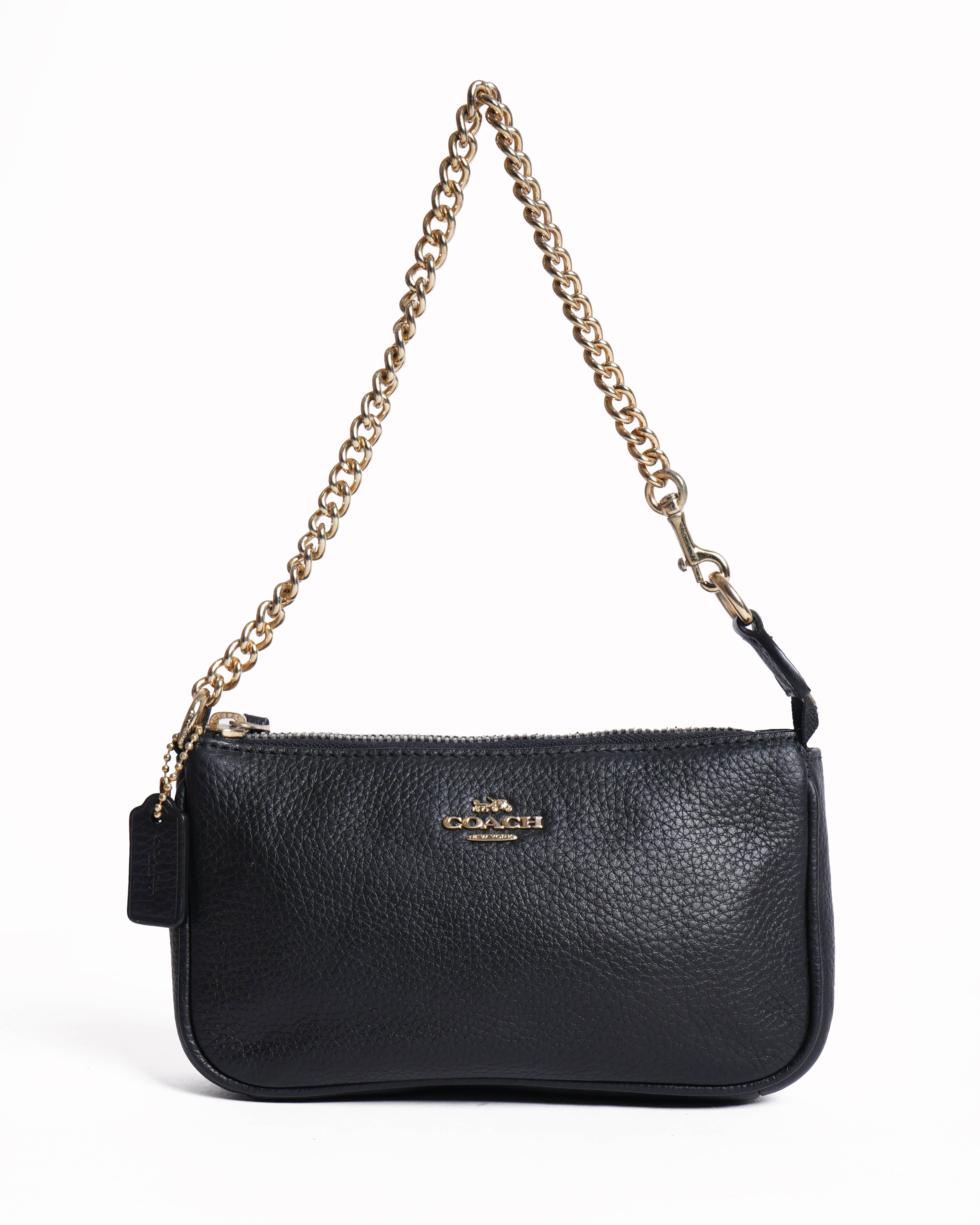 バッグ COACH Vintage Leather Black Shoulder Bag Bag_5-_1407.jpg?v=1767083036&