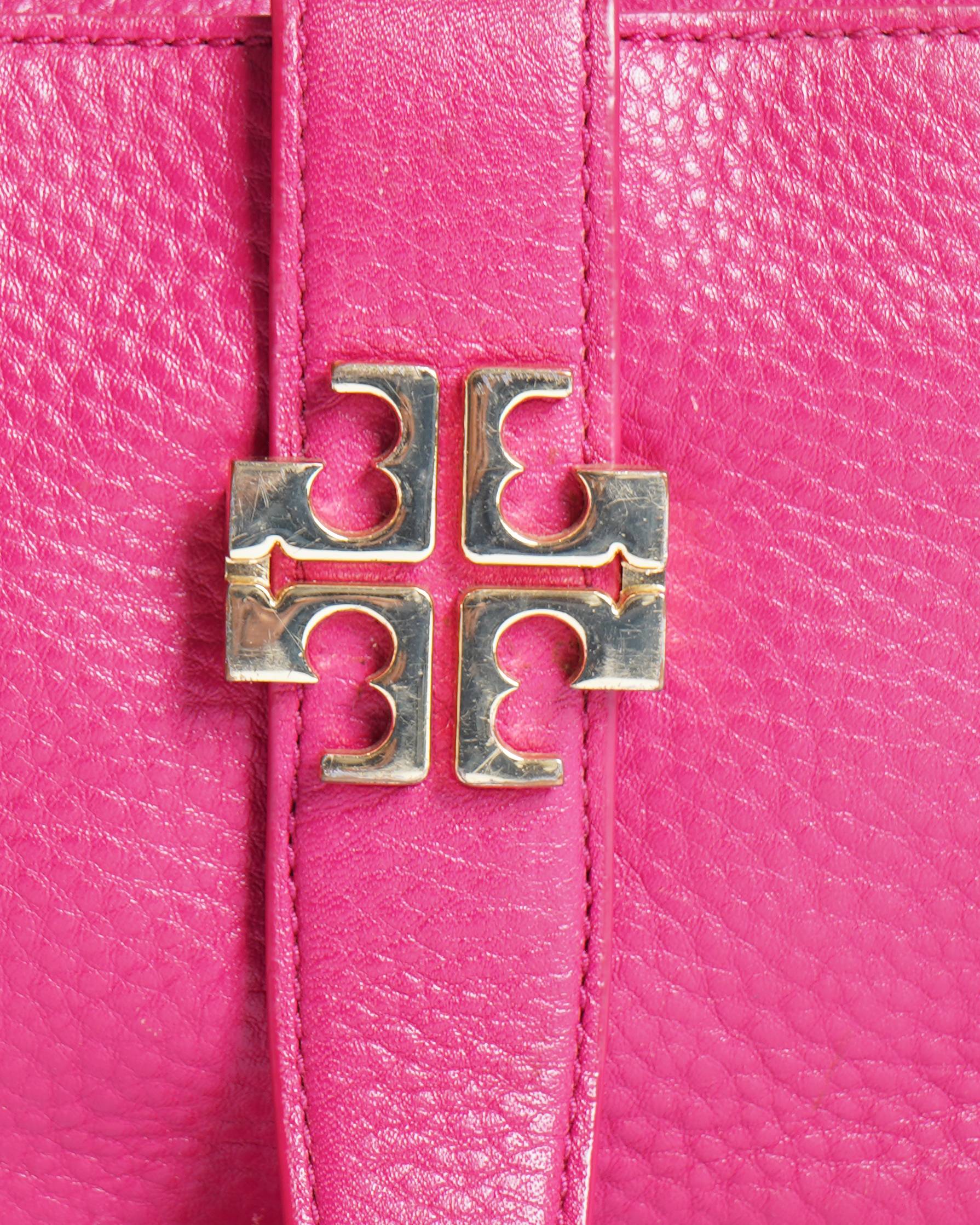 Tory Burch crossbody bag in pink