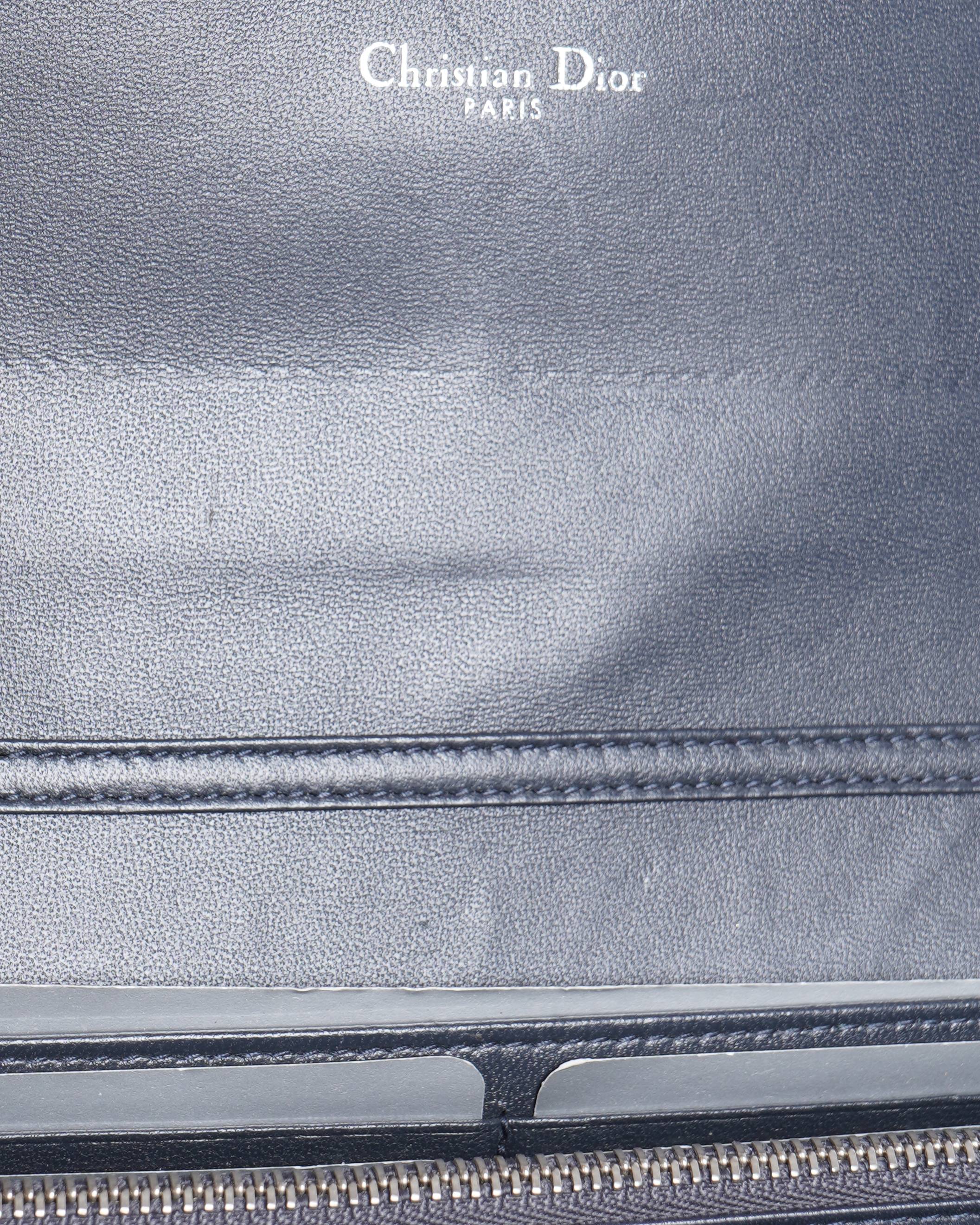 Christian Dior wallet on chain