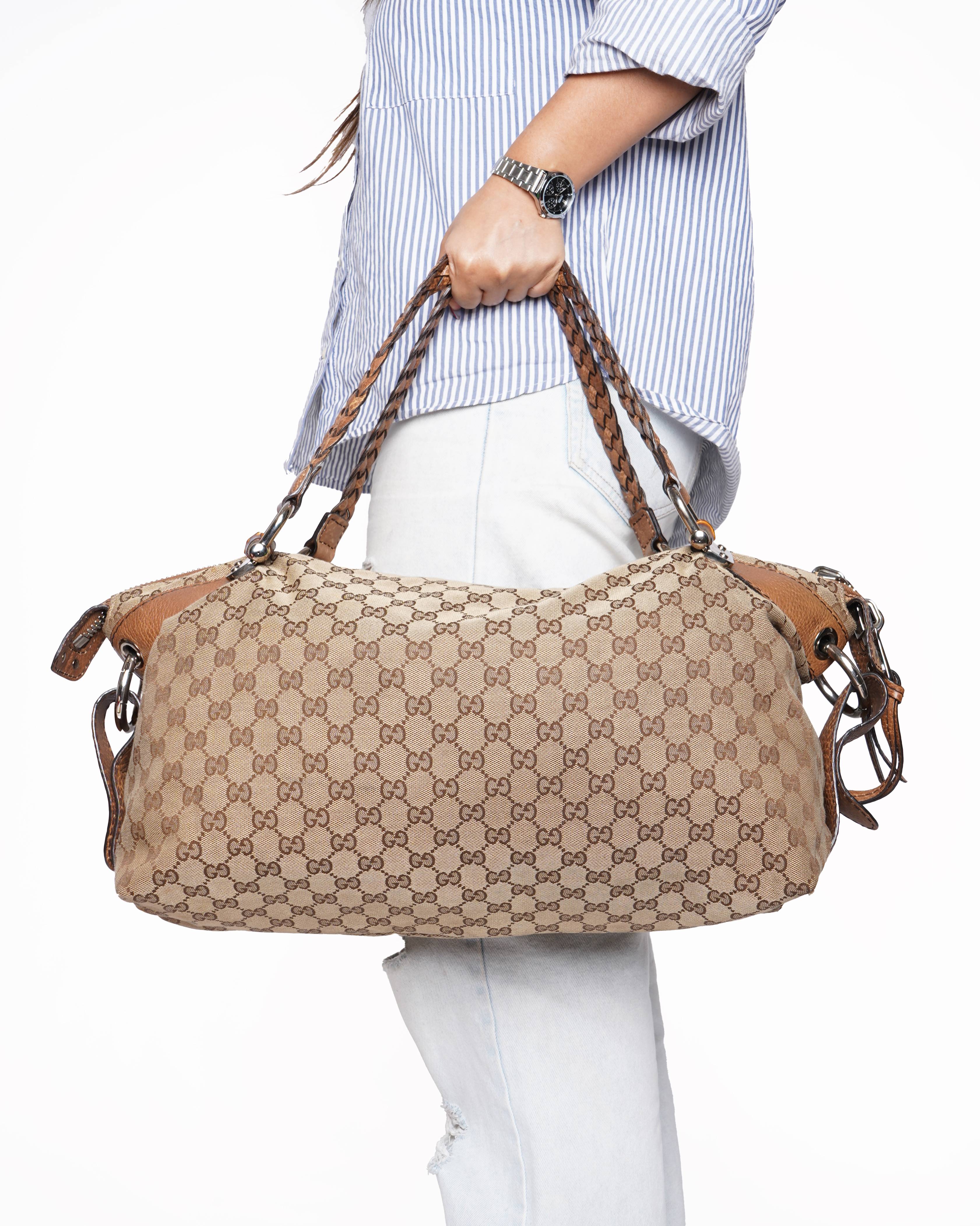 Gucci
Beige GG Canvas and Leather Medium Bamboo Bar Shoulder Bag