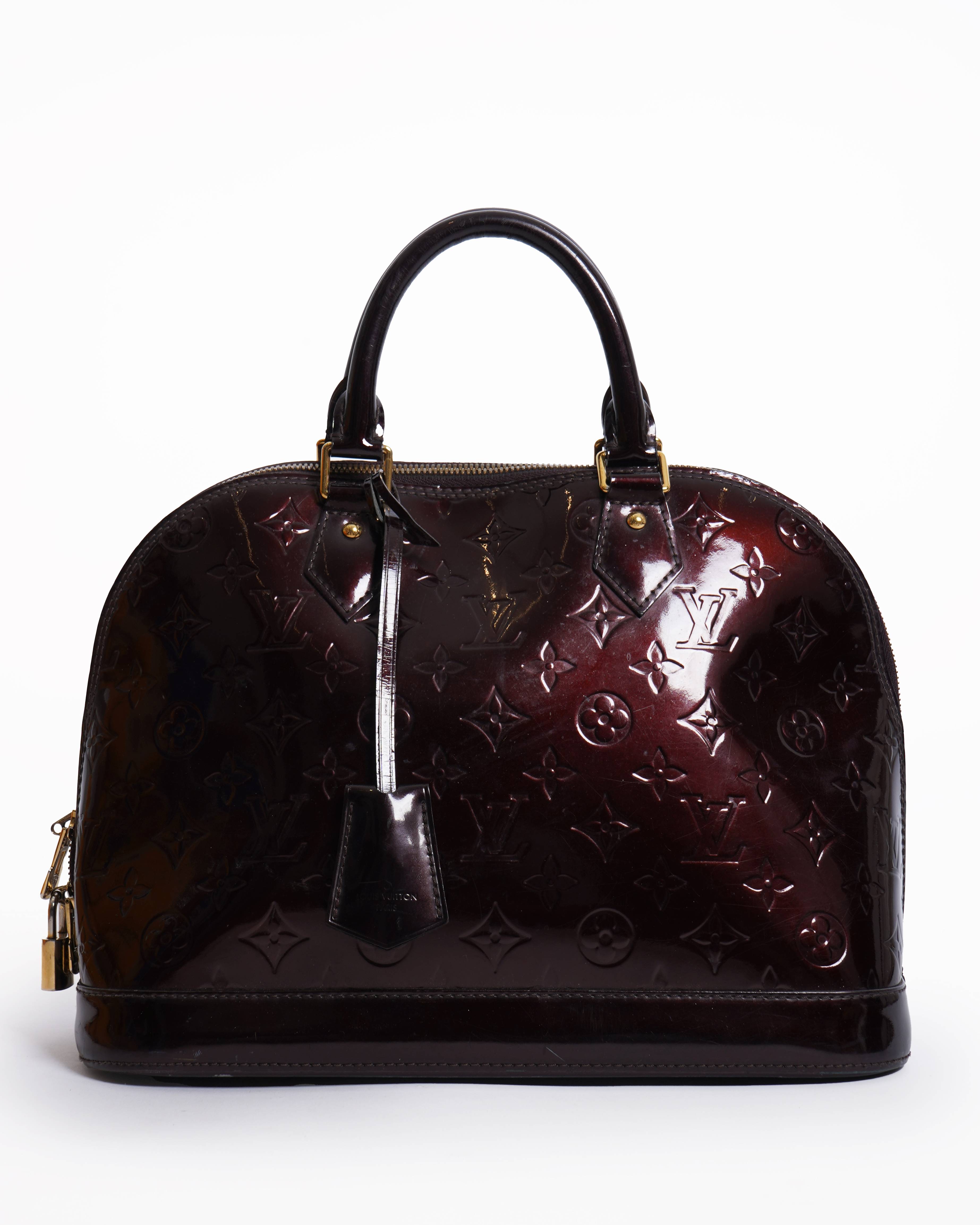 Louis Vuitton GM vernis amarante handbag