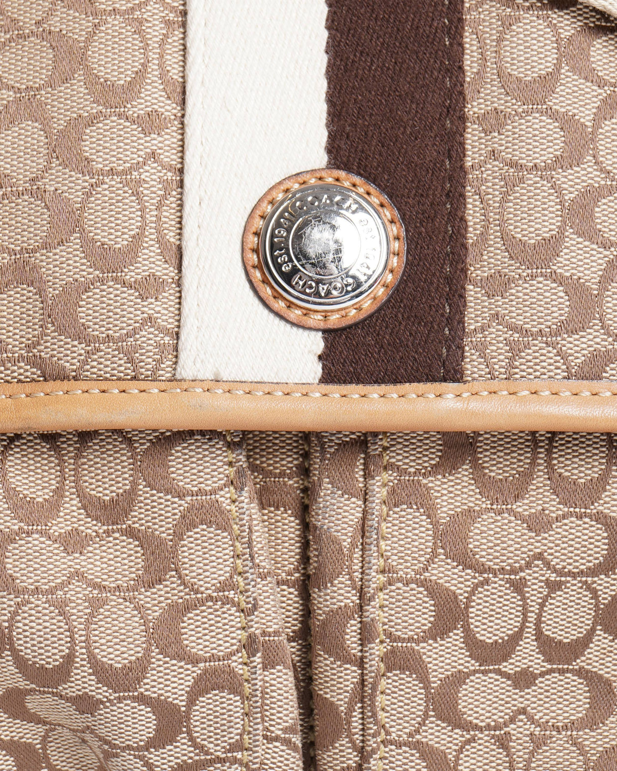 Vintage coach signature logo messenger bag