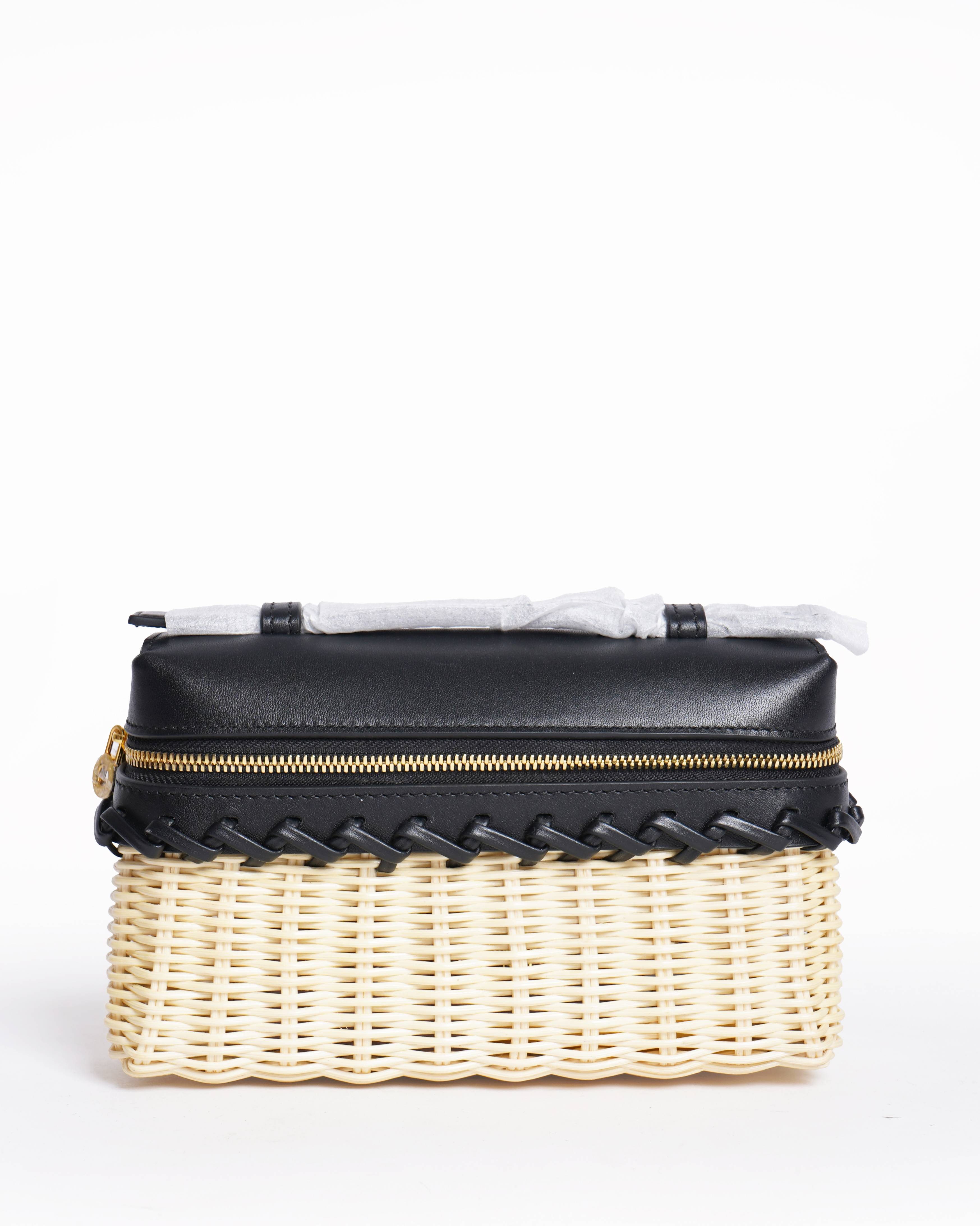 New Loro Piana Extra Pocket L19 East-West Wicker bag