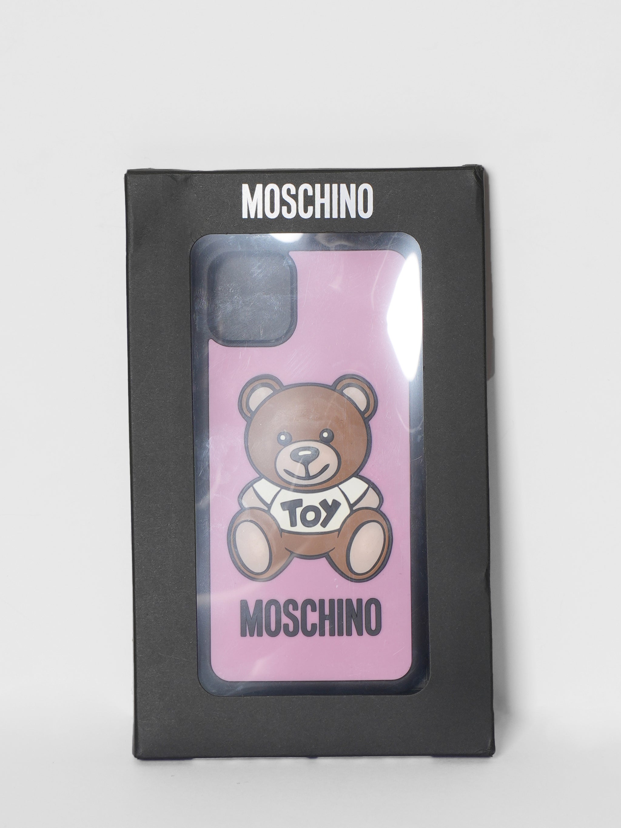 Moschino cover shop online hotsell