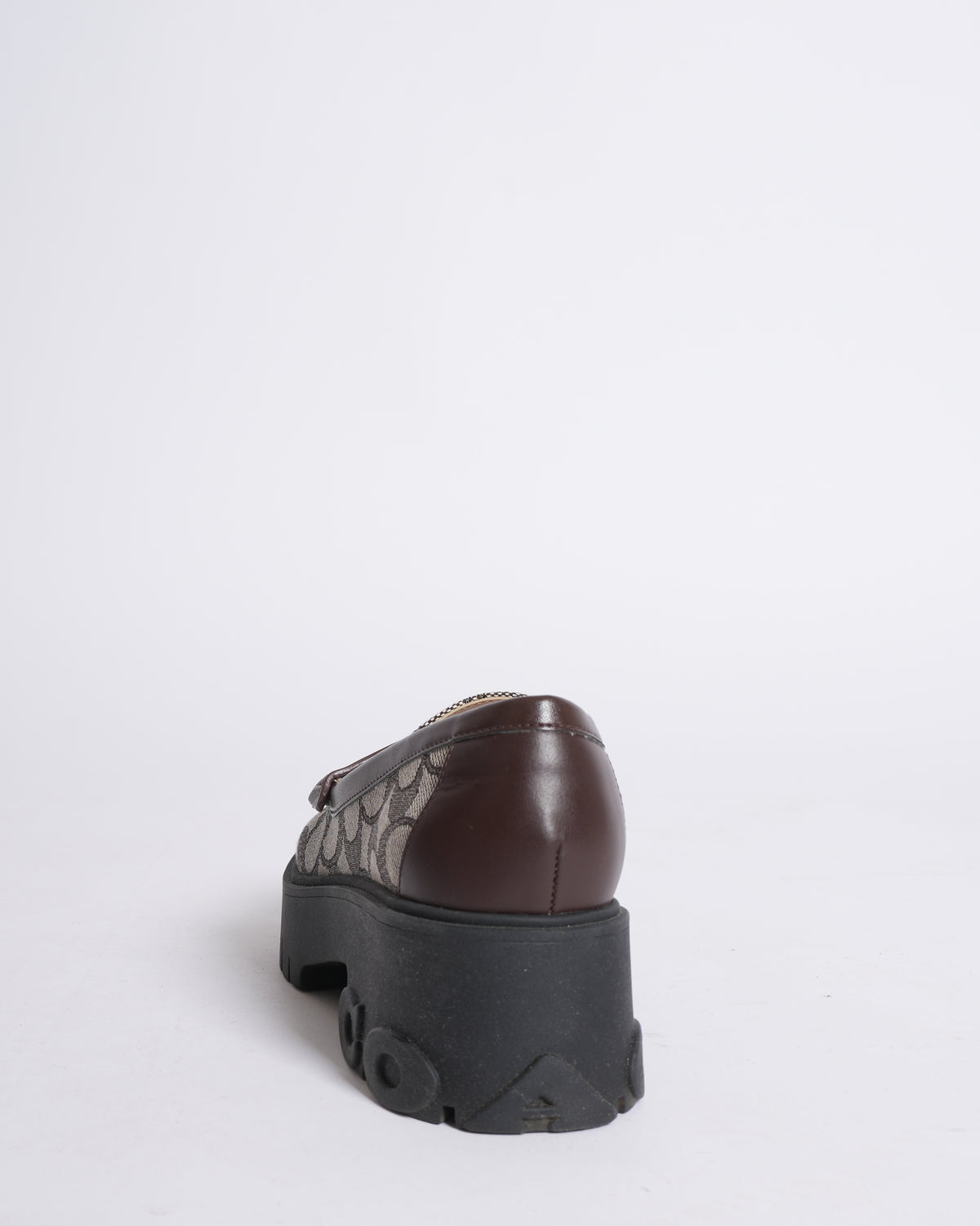 New Coach Ruthie Sig Loafer For Women's