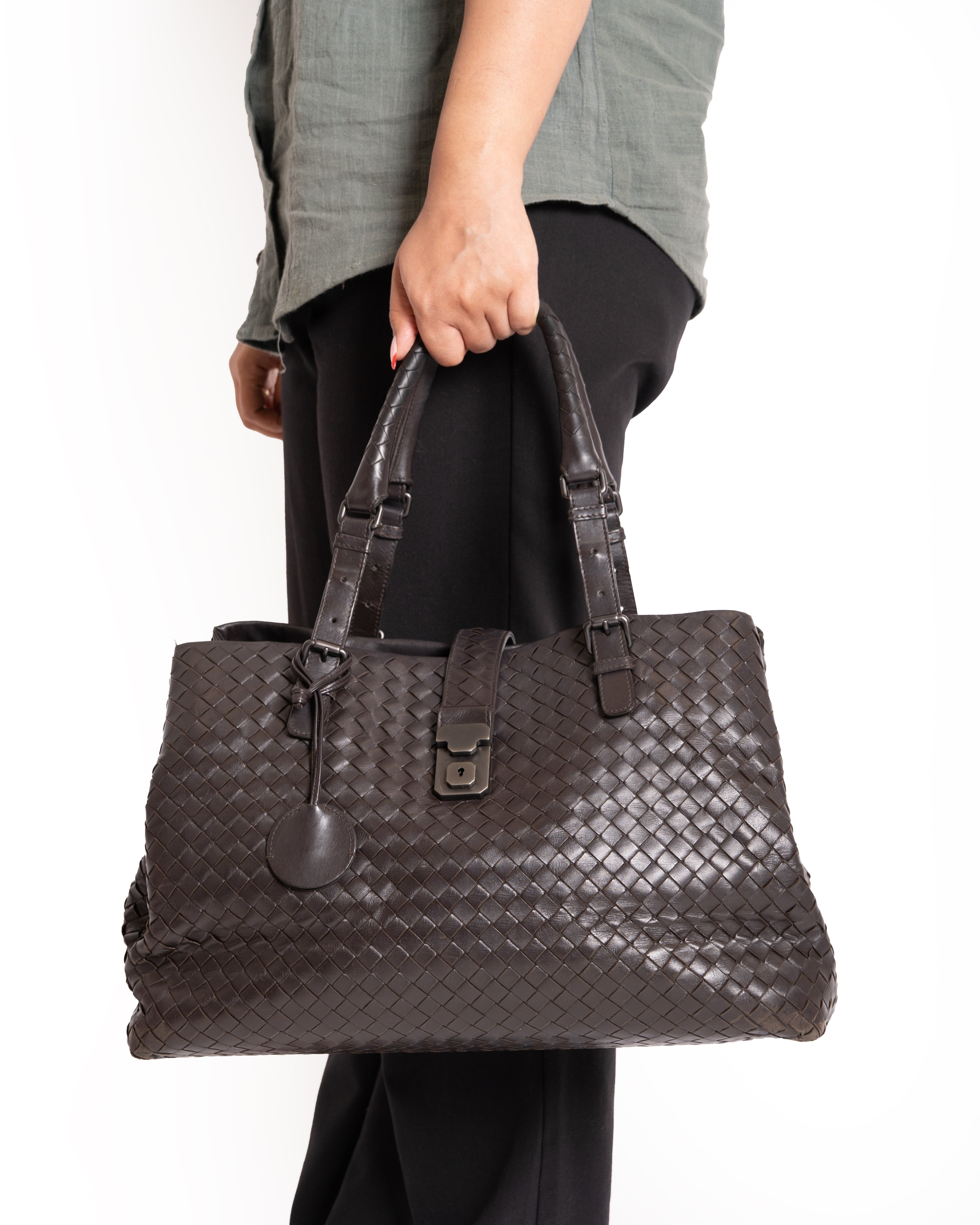 Bottega Veneta Brown Intrecciato Woven Nappa Leather Toma Shoulder Bag
