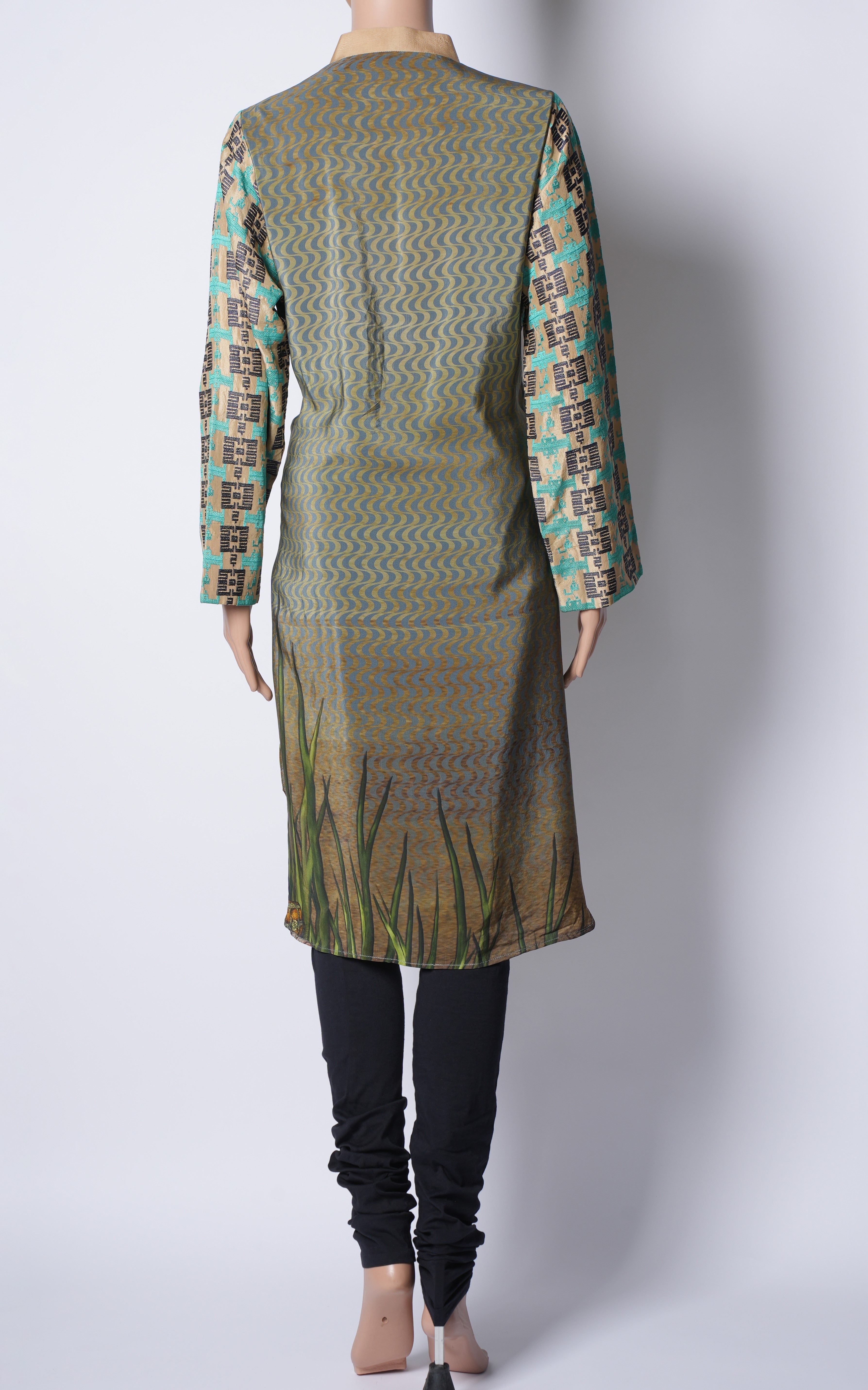 Sania Maskatiya Chinese Collar Kurta