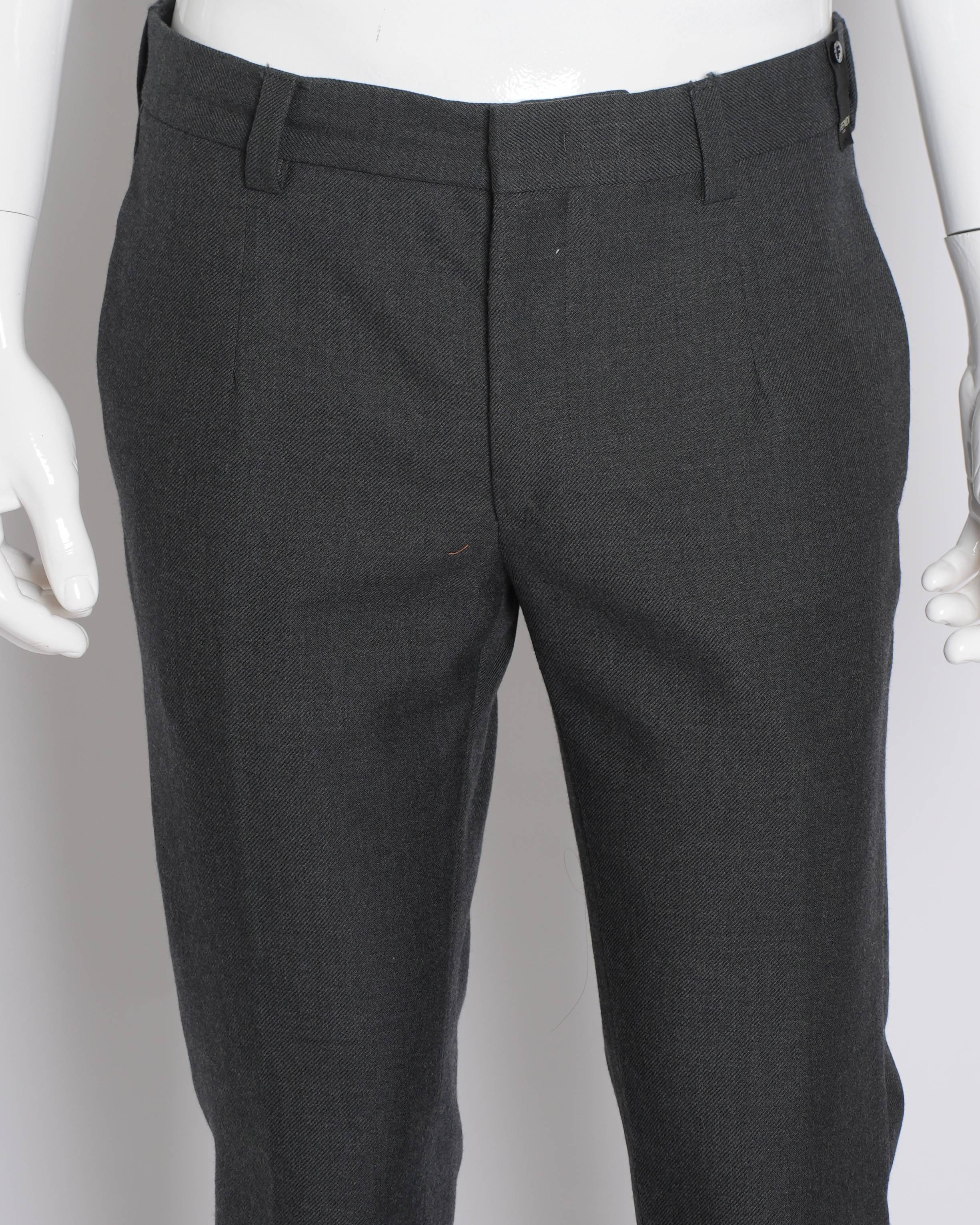 Fendi Men's Pants in Grey