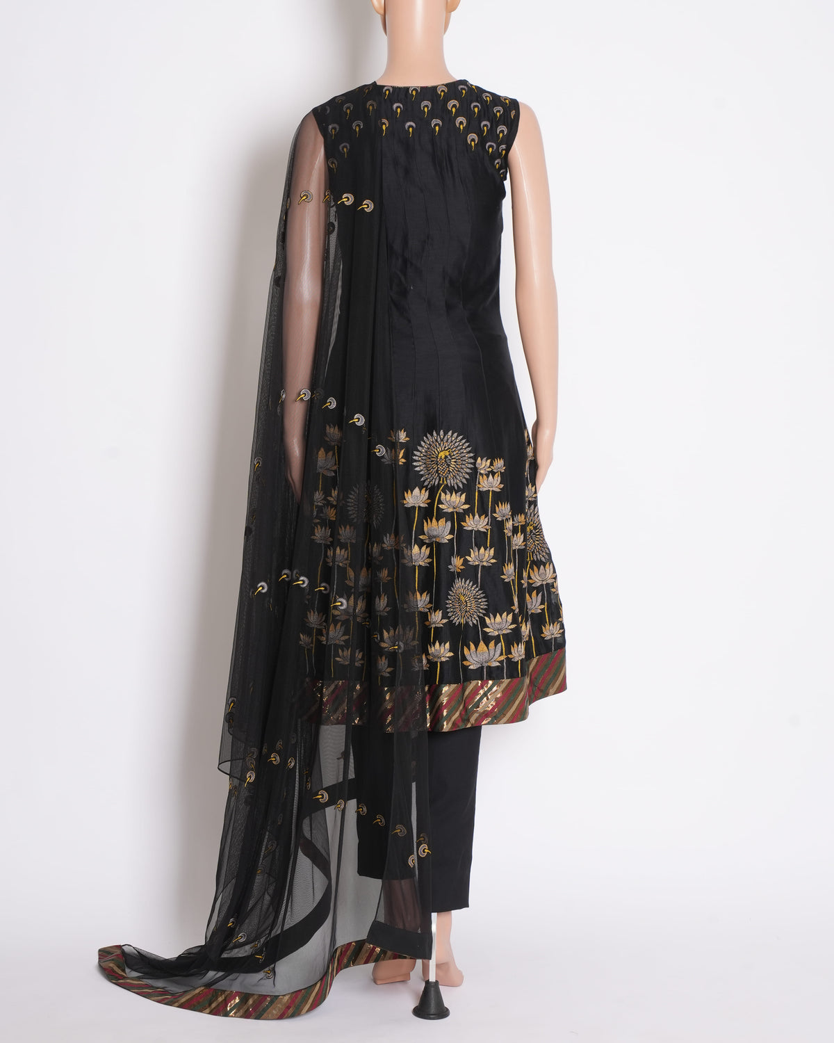 Rohit Bal Anarkali Set of 2 in Black with Lotus Detailing