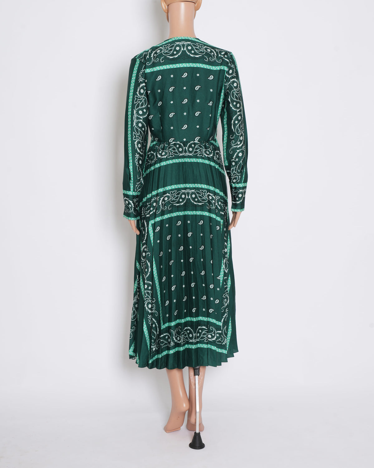Sandro Paisley Printed Dress In Green