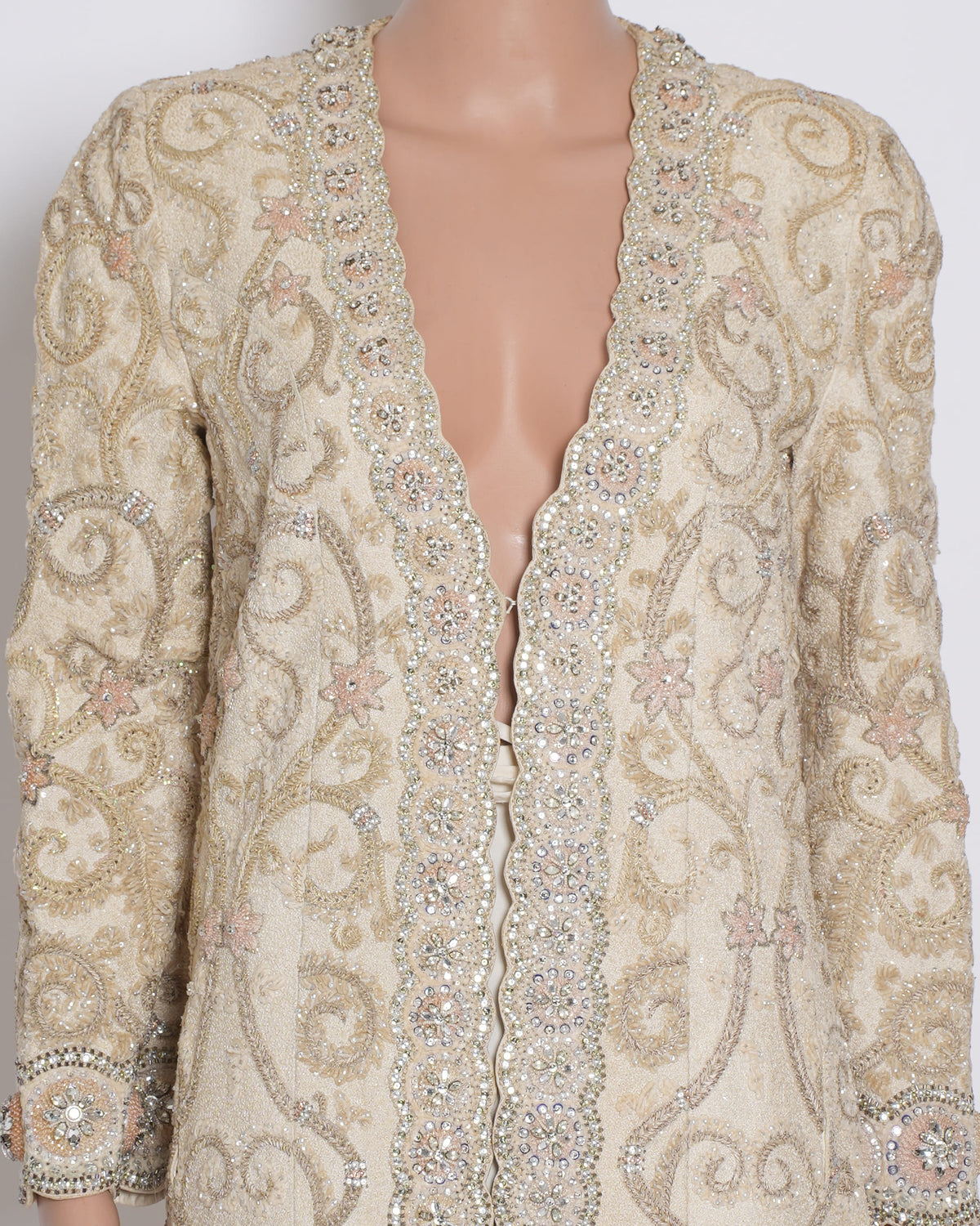 Tarun Tahiliani  Off White Embroidered Sherwani