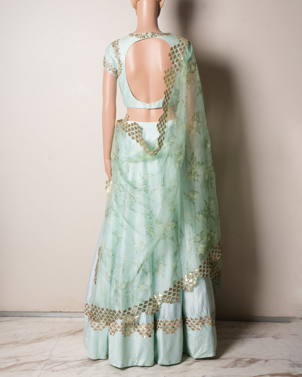 Amrita Thakur Lehnga