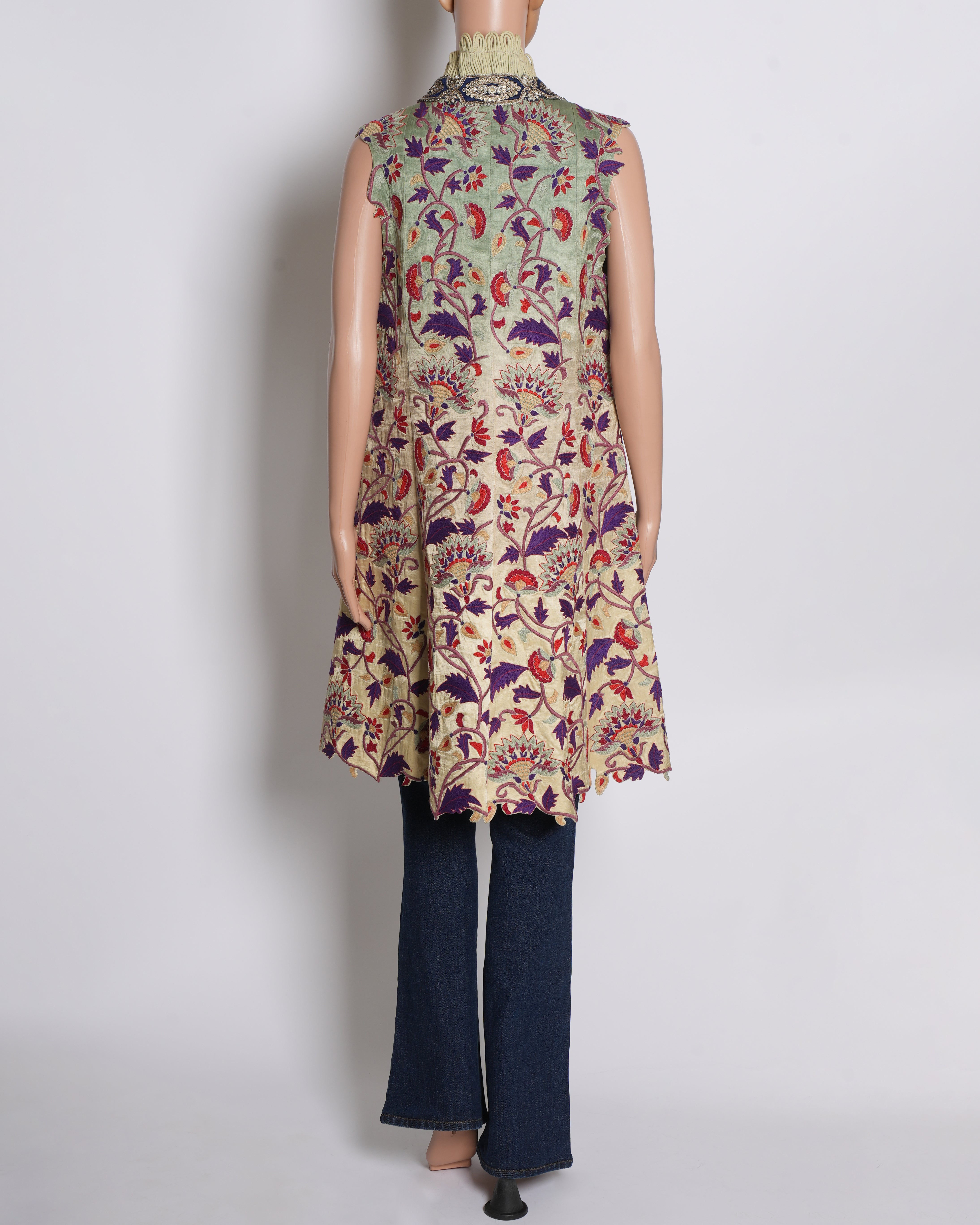 Anamika Khanna Sleeveless Embroidered Over Coat