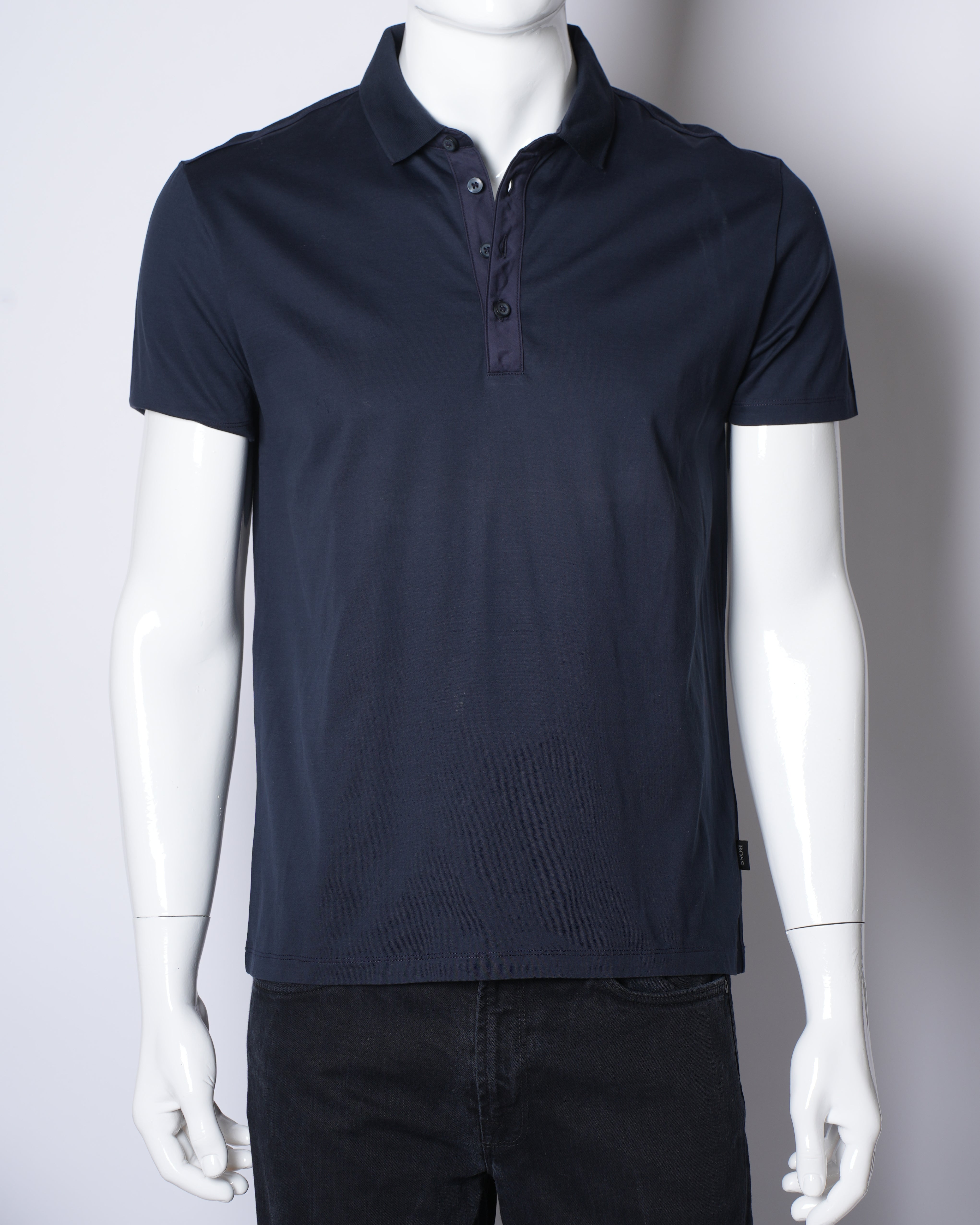 Boss navy blue Tshirt