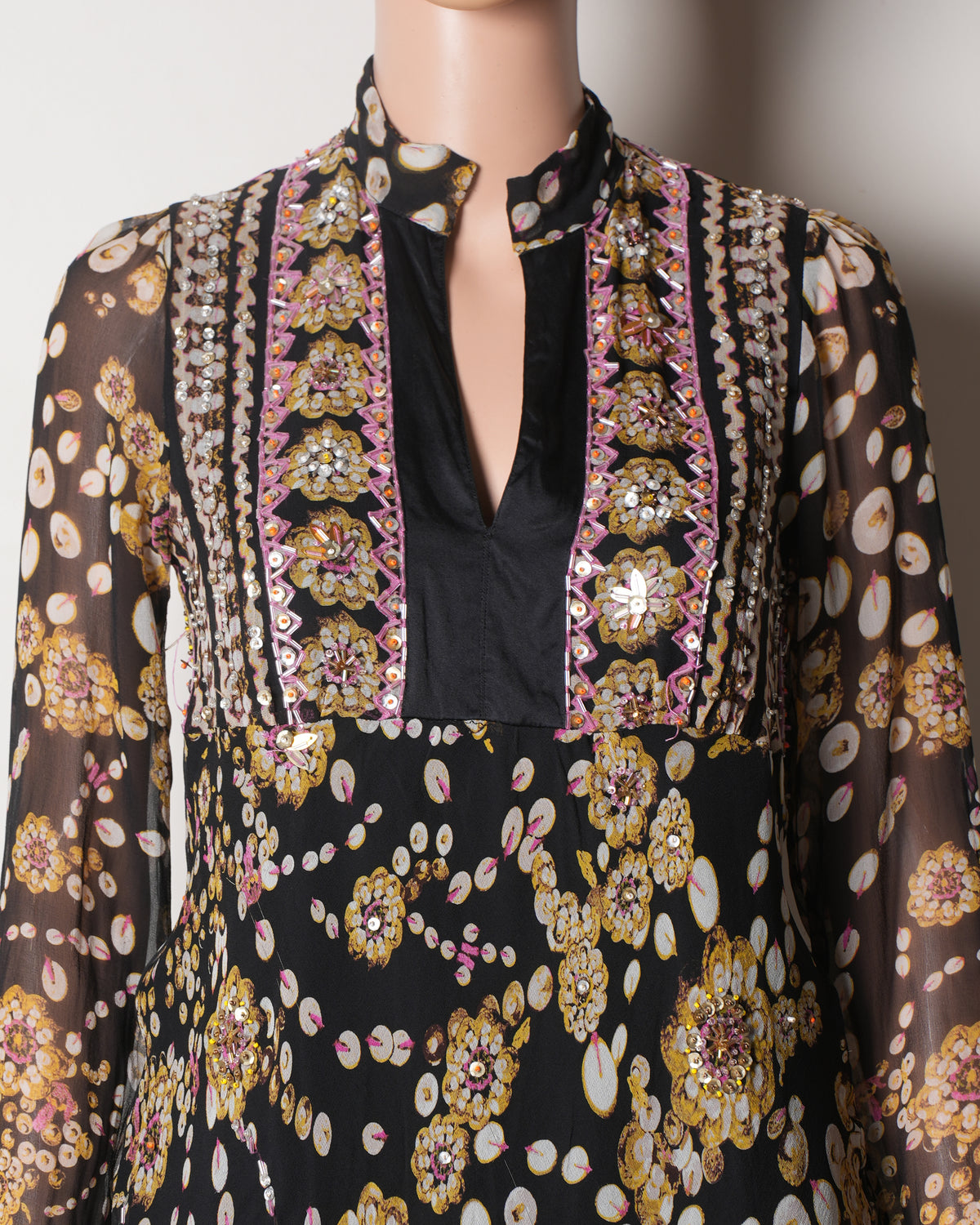 DVF Black Top