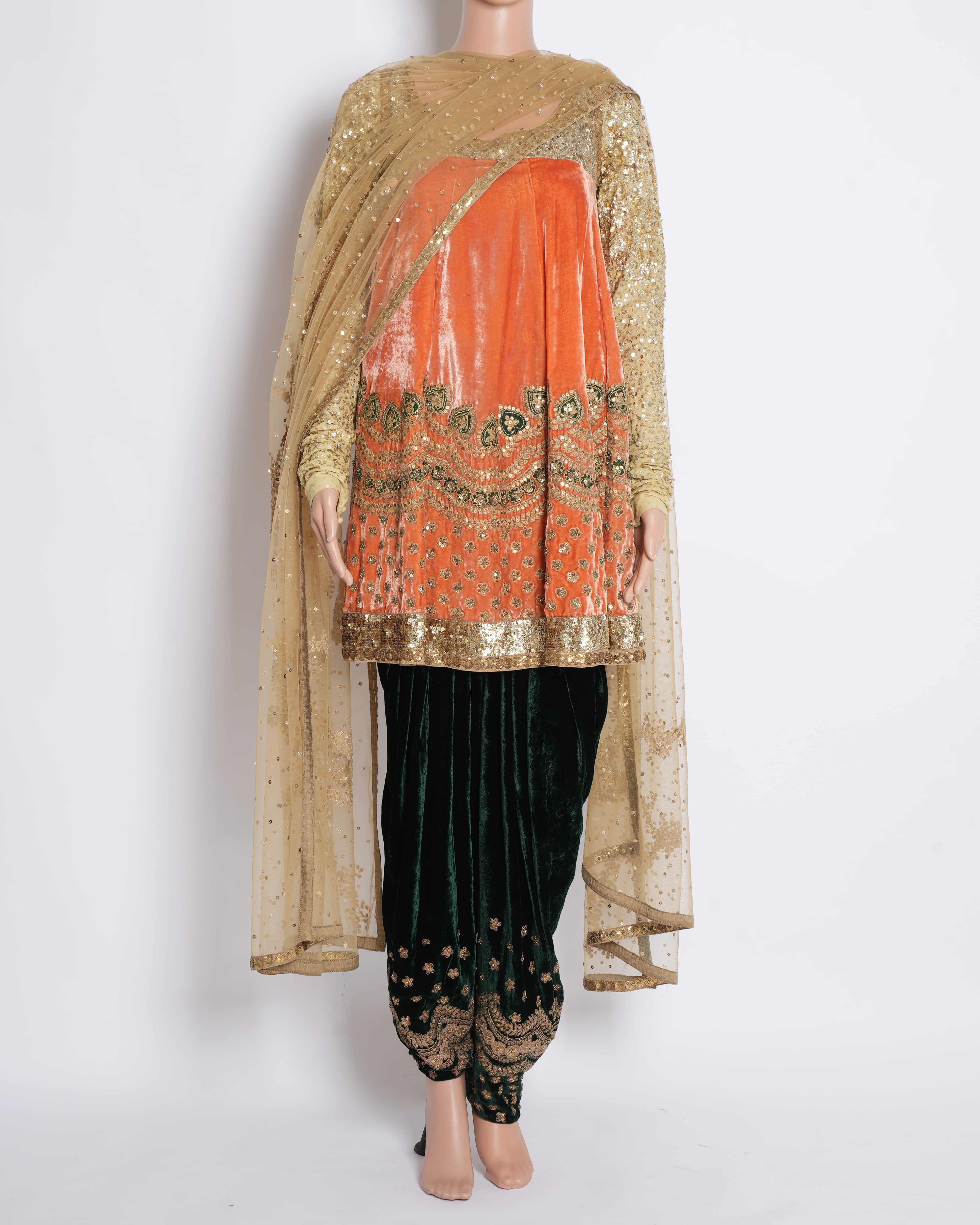Sabyasachi Flared Embroidered Kurta with Bottom – Set of 3