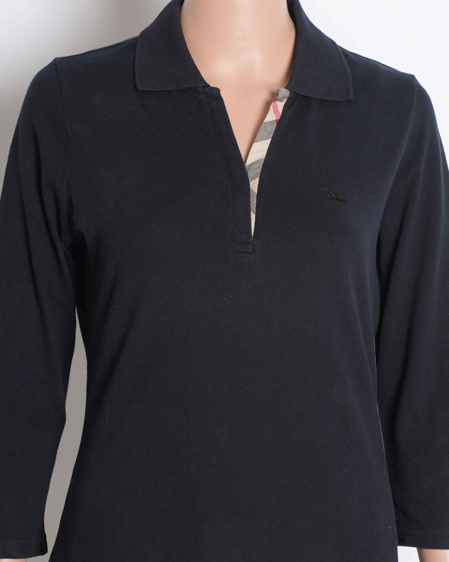Burberry Women's T-shirt In Black