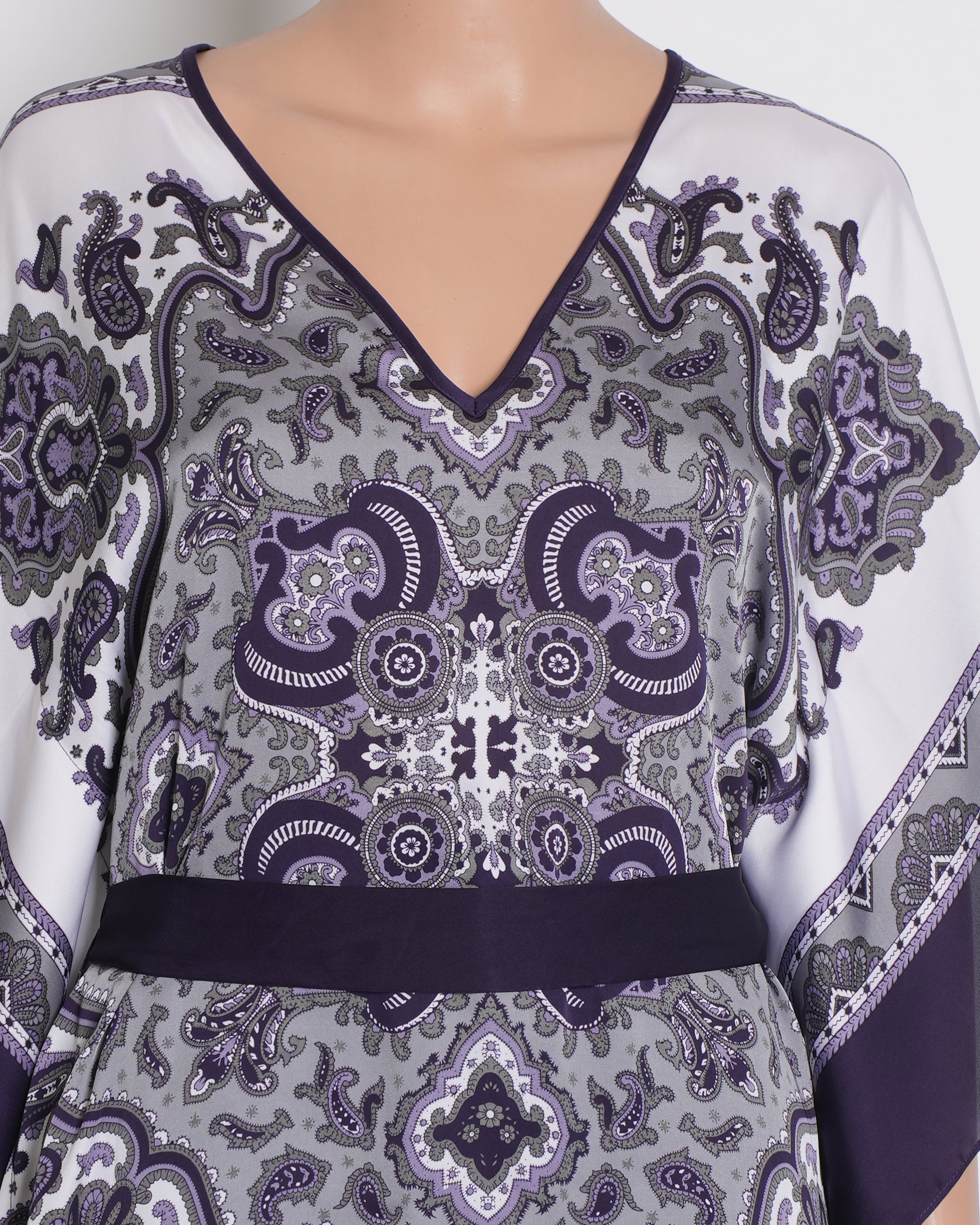 Michael kors Purple & white printed v neck top