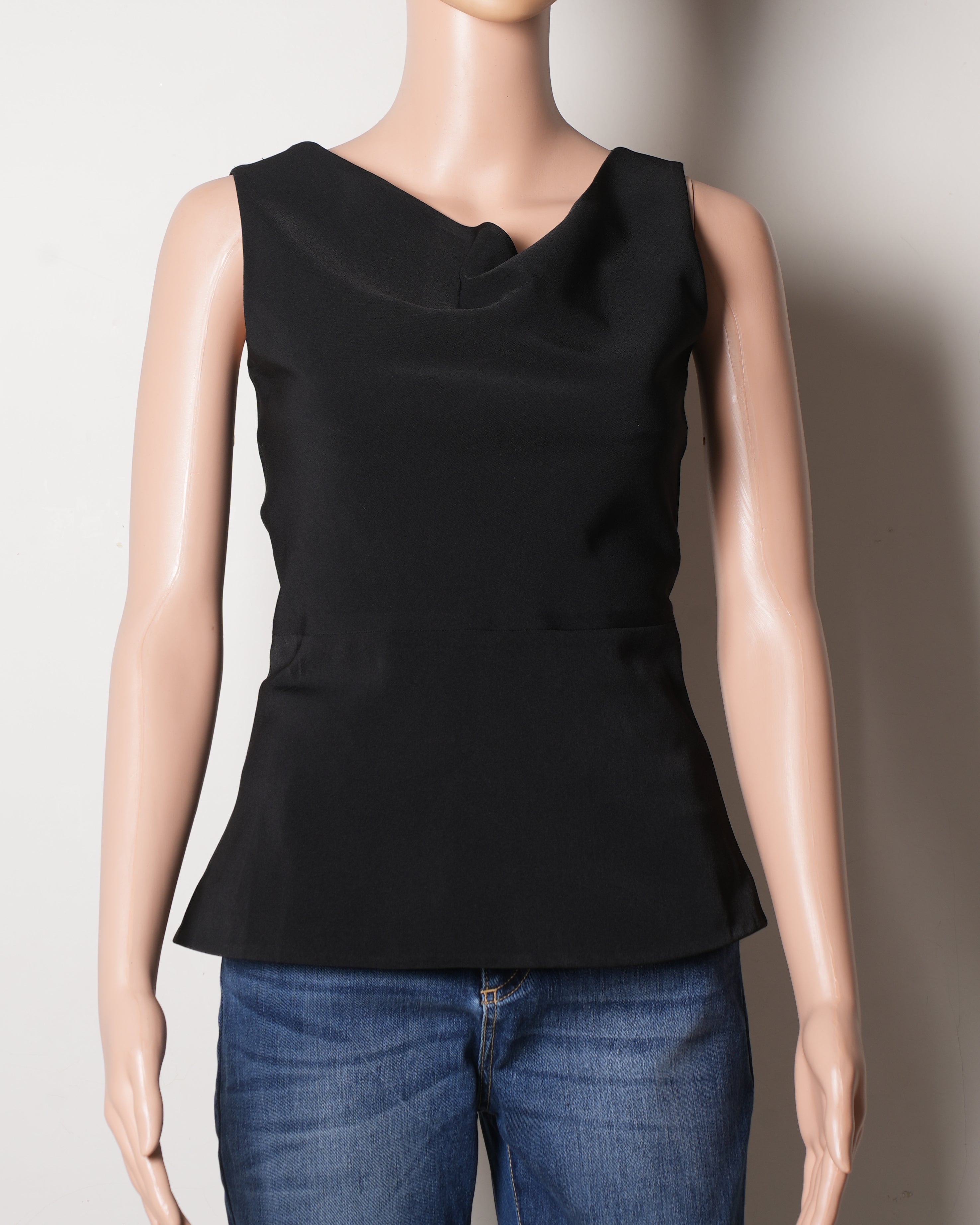 Lola By Suman B Top In Black