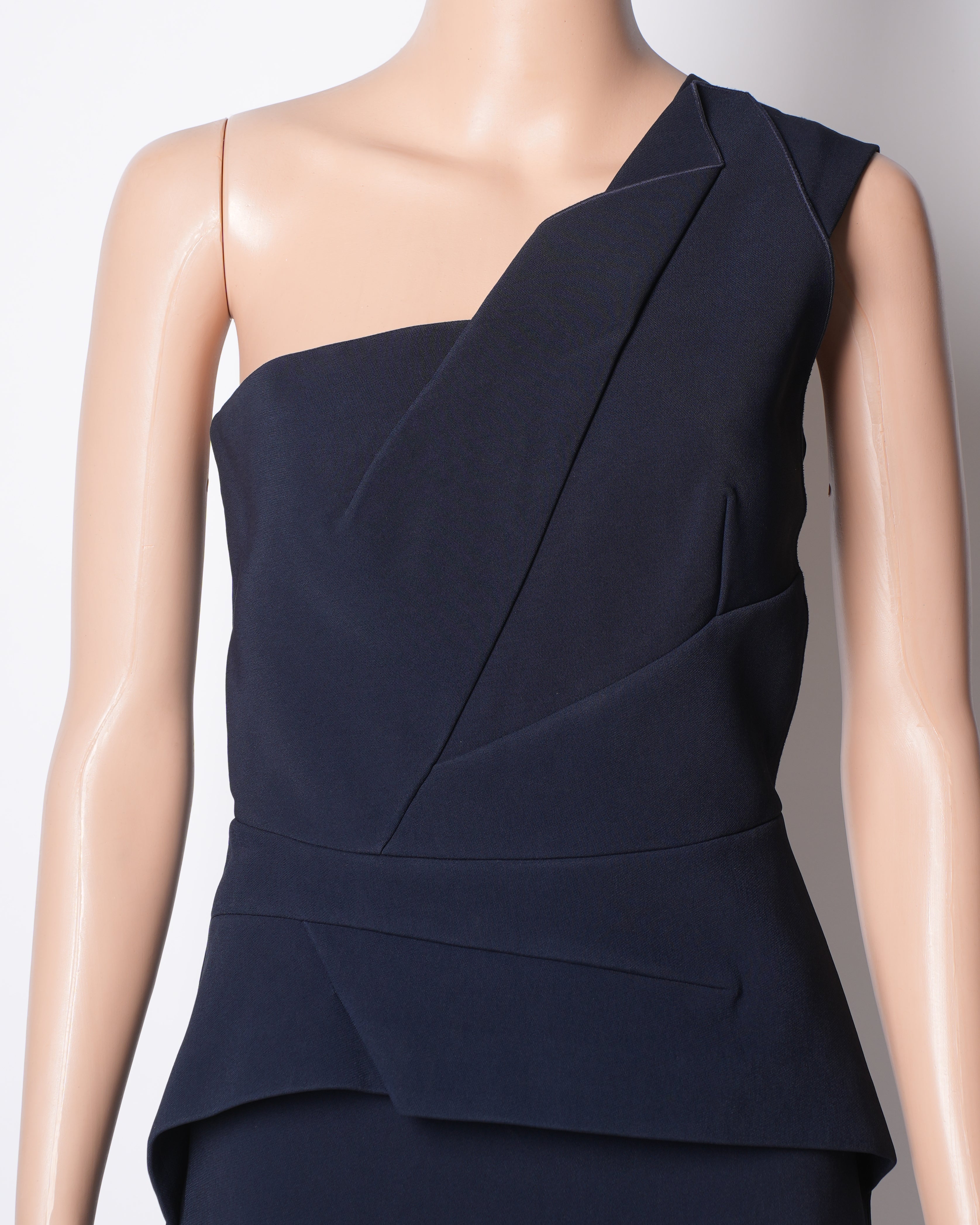 Roland Mouret One Shoulder Form Fir Dress